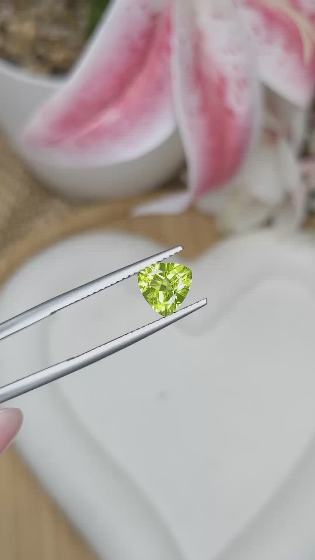 1.29 Ct. Yellowish Green Peridot from Pakistan Size Video