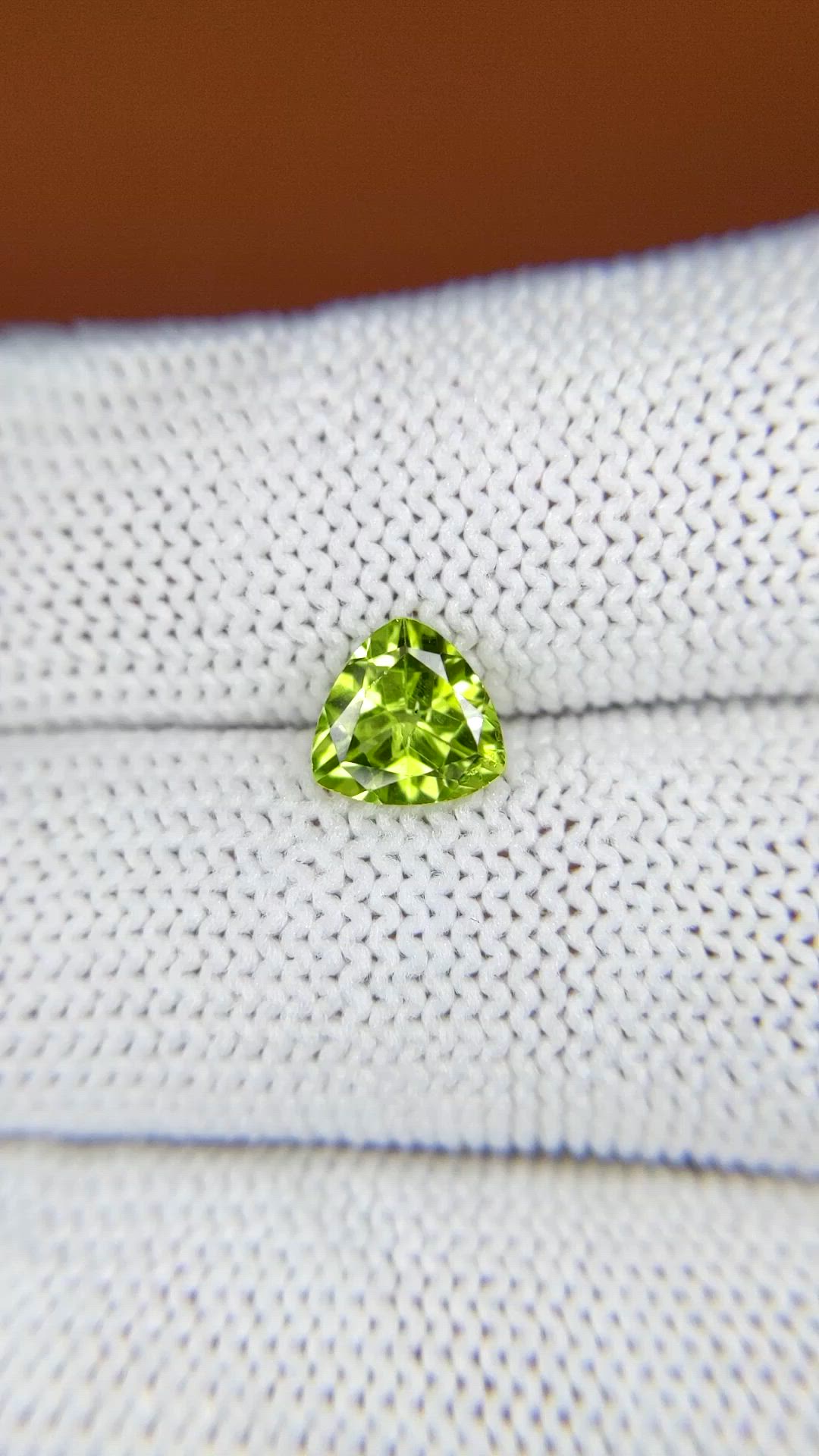 1.07 Ct. Yellowish Green Peridot from Pakistan Size Video