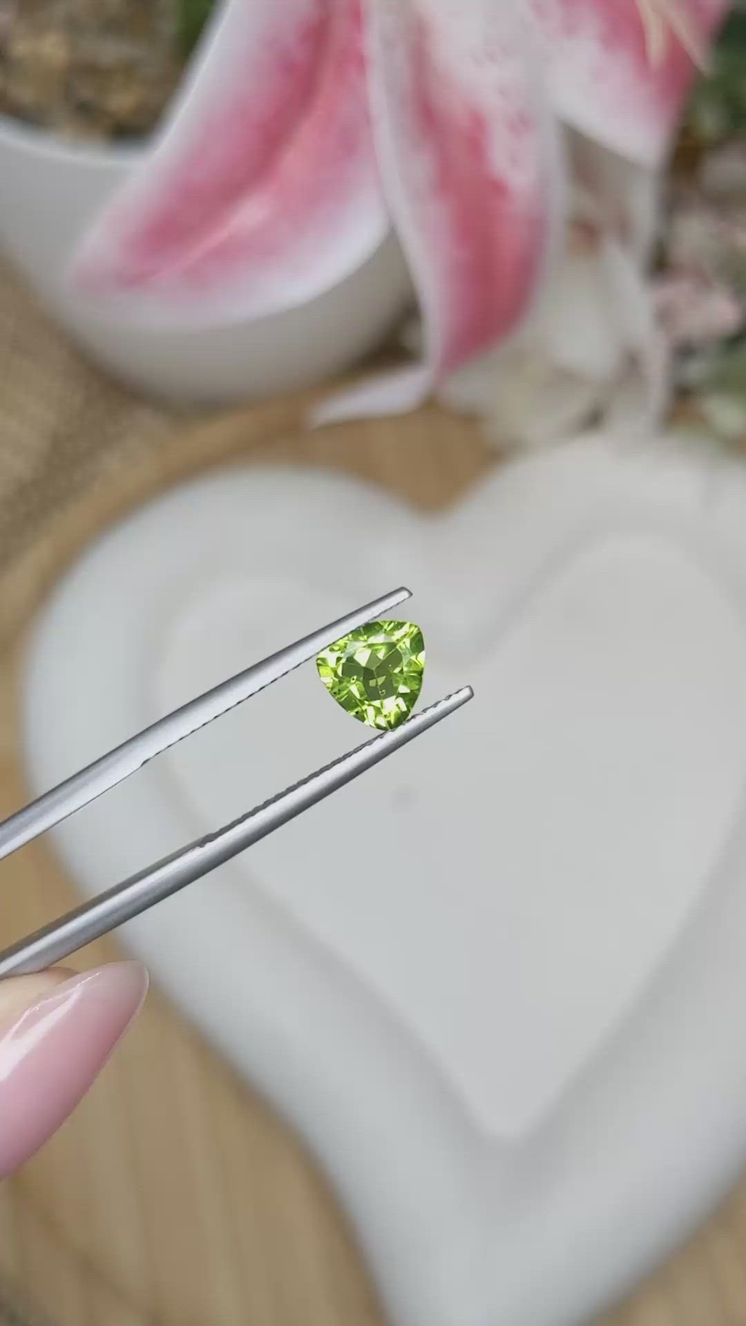 1.10 Ct. Yellowish Green Peridot from Pakistan Size Video