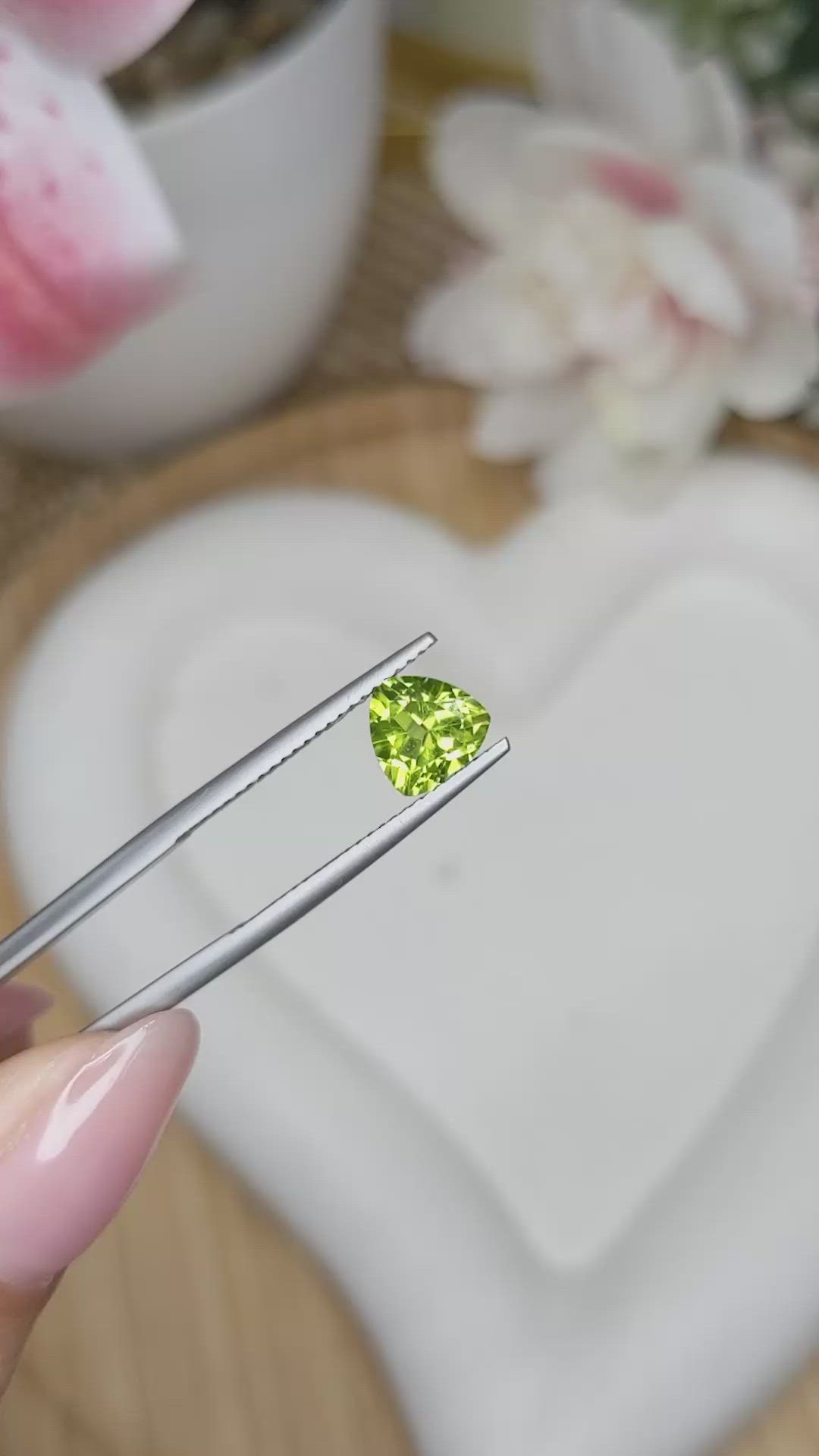 1.36 Ct. Yellowish Green Peridot from Pakistan Size Video