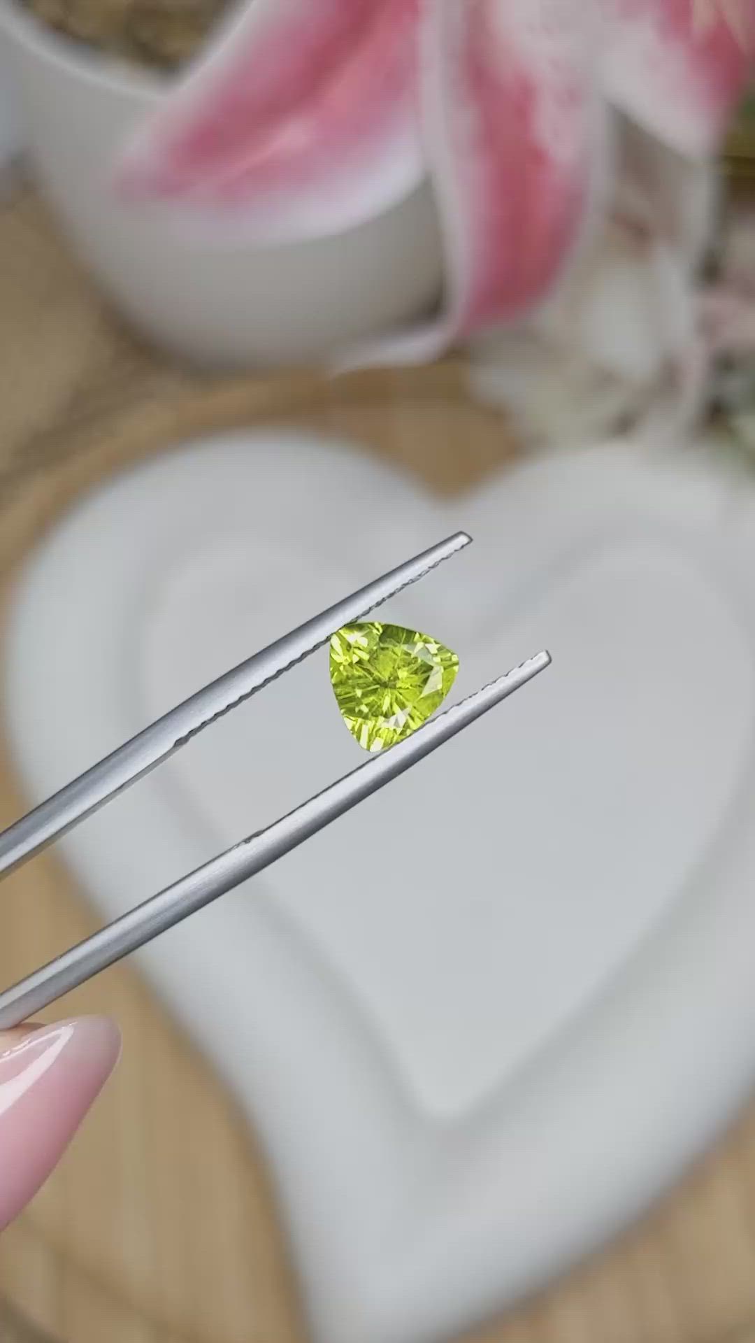 1.28 Ct. Yellowish Green Peridot from Pakistan Size Video