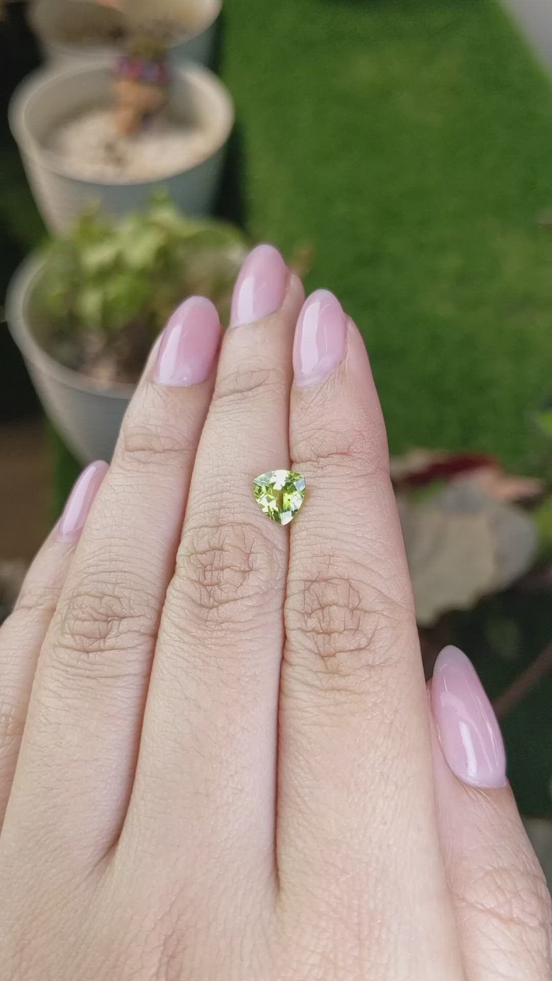 1.16 Ct. Yellowish Green Peridot from Pakistan Size Video