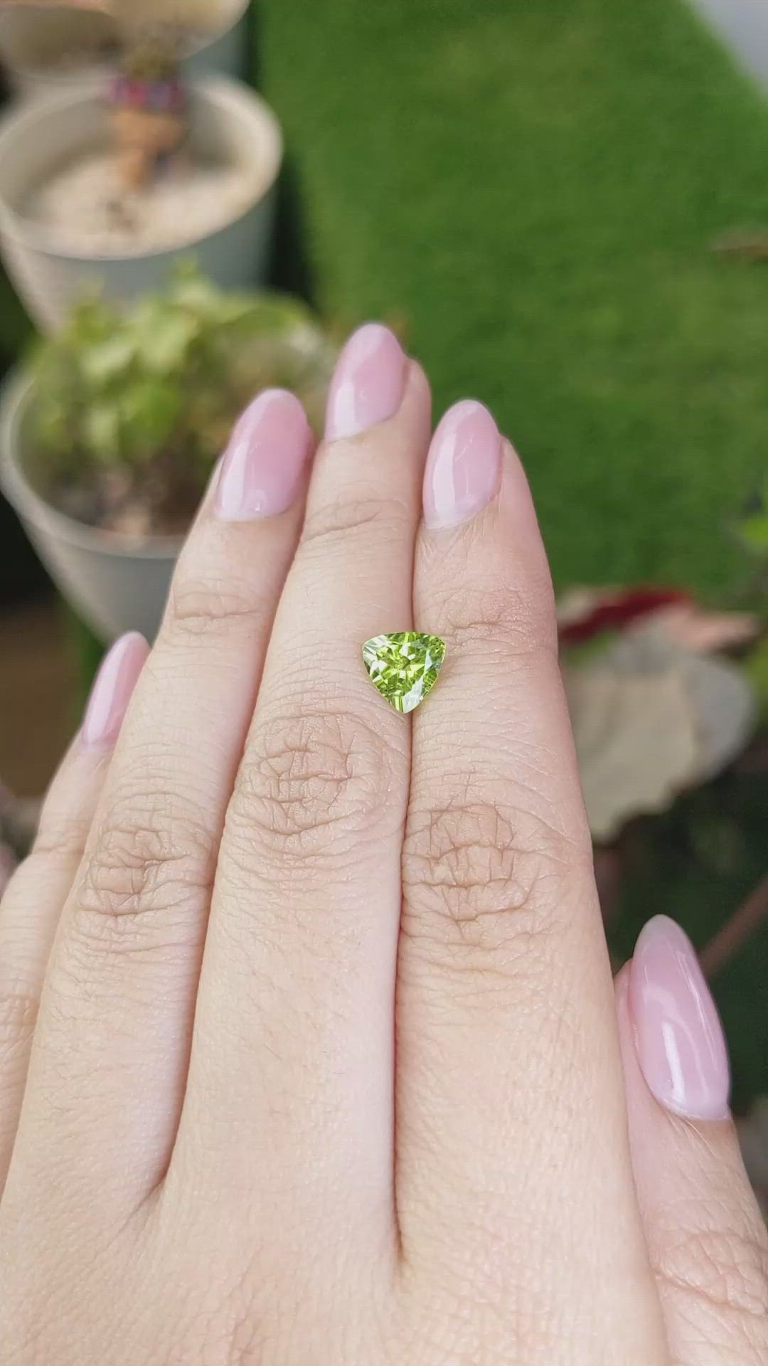 1.44 Ct. Yellowish Green Peridot from Pakistan Size Video