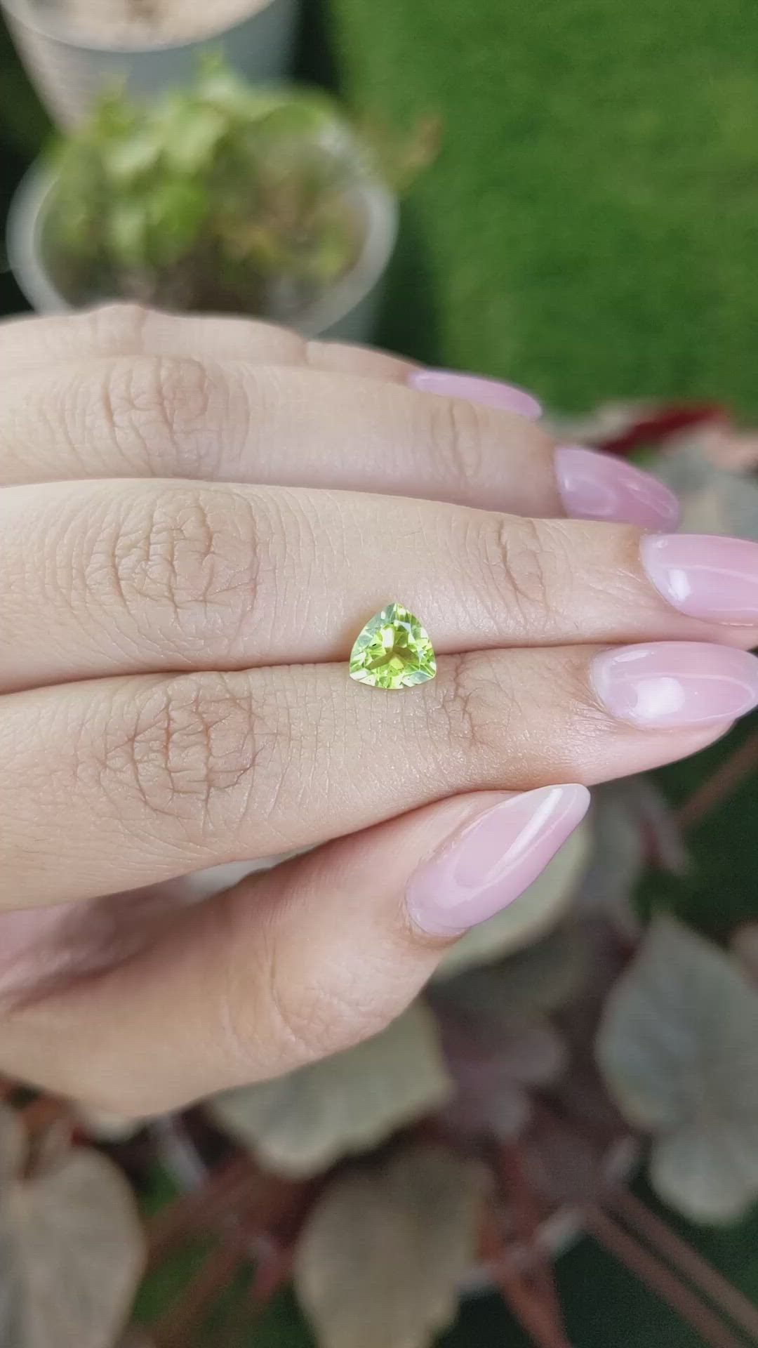 1.21 Ct. Yellowish Green Peridot from Pakistan Size Video