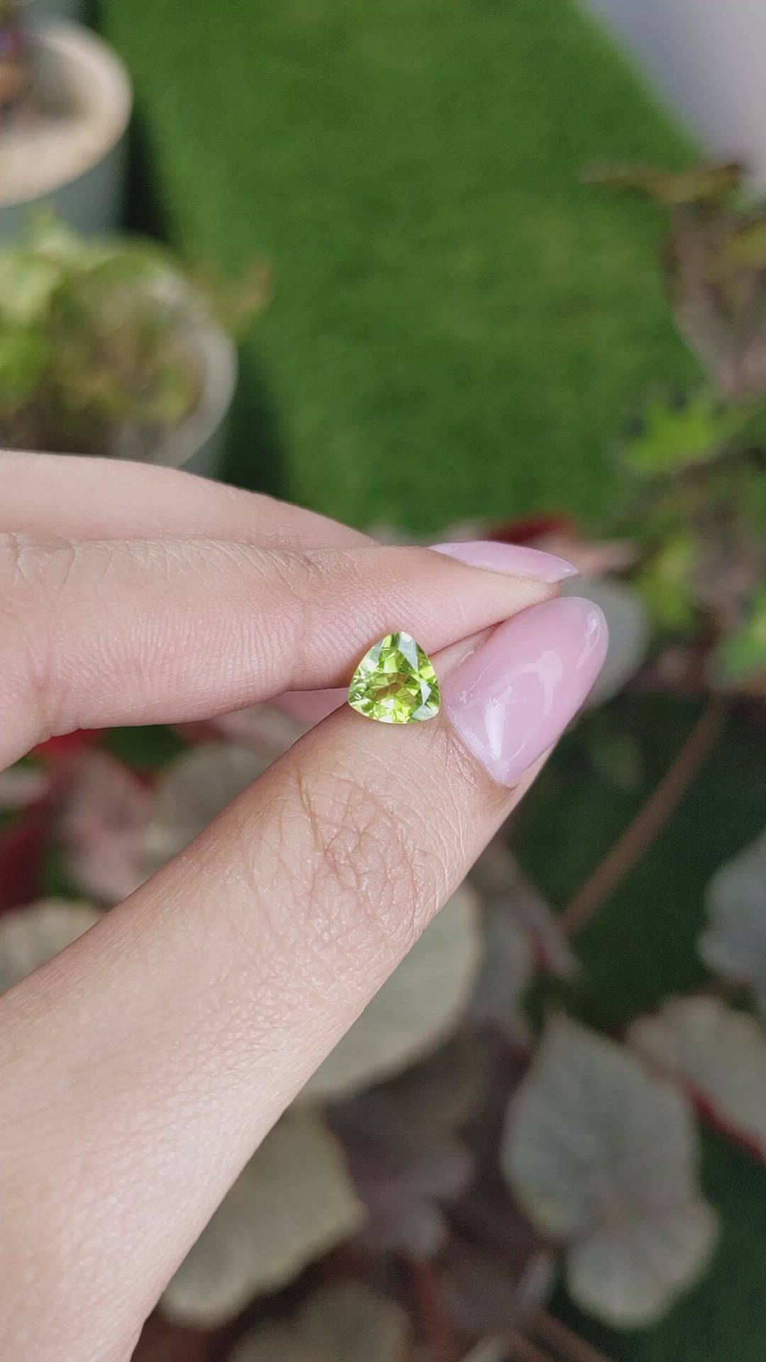 1.27 Ct. Yellowish Green Peridot from Pakistan Size Video