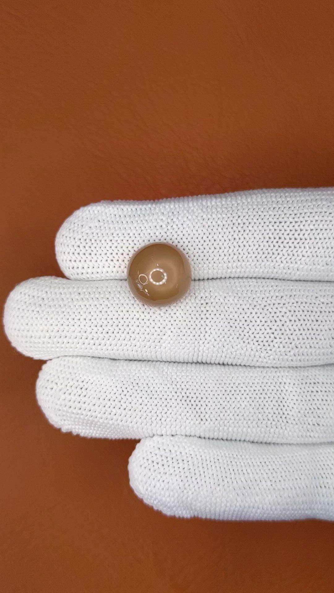 8.93 Ct. Brown Cabochon Moonstone from Ceylon (Sri Lanka) Size Video