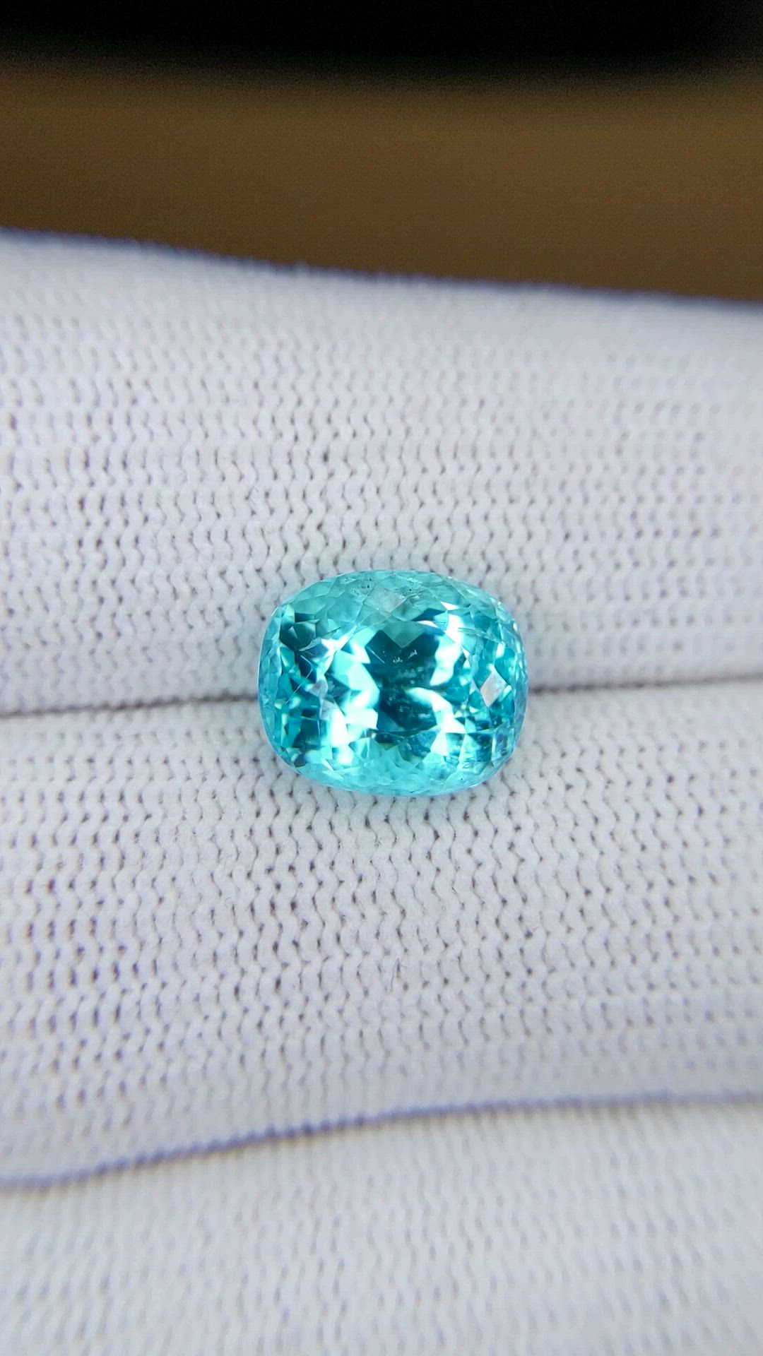 4.79 Ct. Greenish Blue Paraiba Tourmaline from Mozambique Size Video