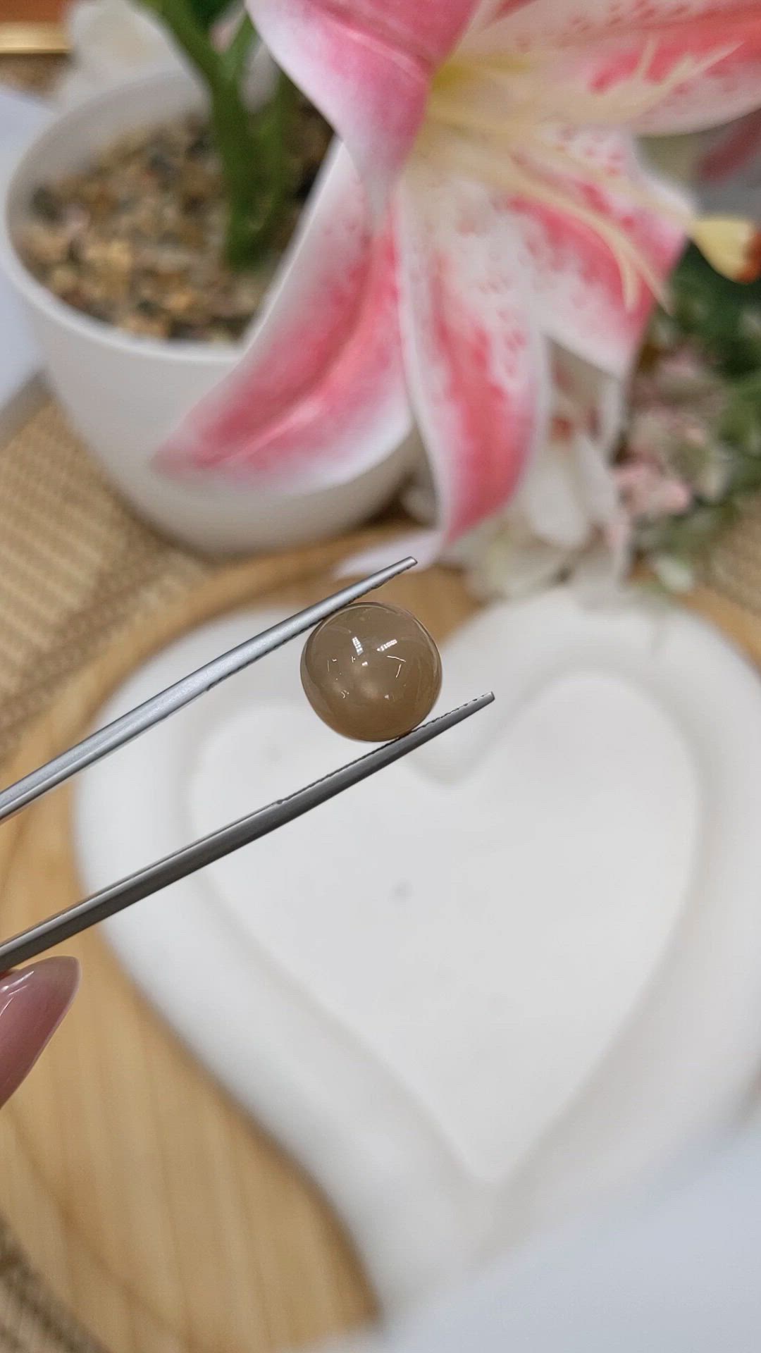 6.82 Ct. Brown Cabochon Moonstone from Ceylon (Sri Lanka) Size Video