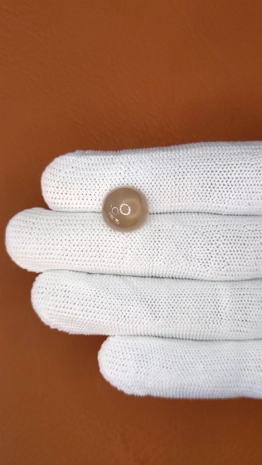 6.82 Ct. Brown Cabochon Moonstone from Ceylon (Sri Lanka) Size Video