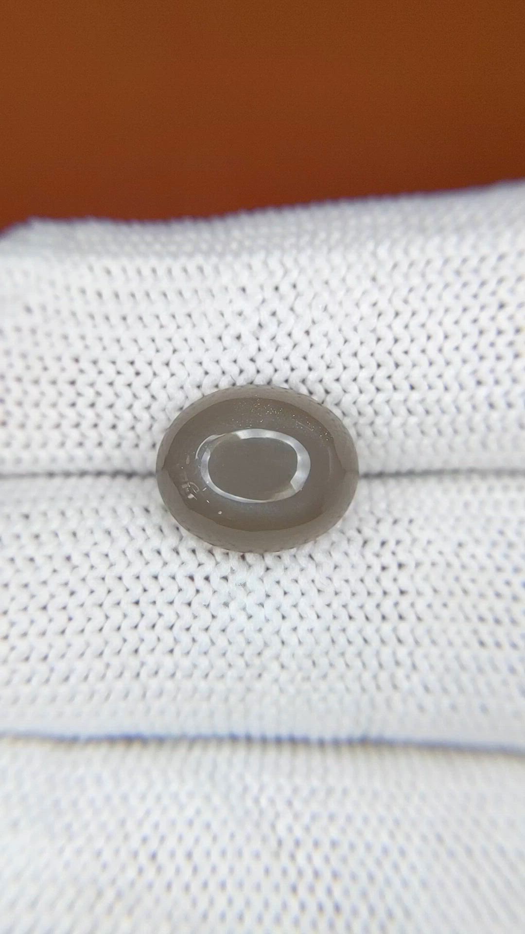 3.78 Ct. Grey Cabochon Moonstone from Ceylon (Sri Lanka) Size Video
