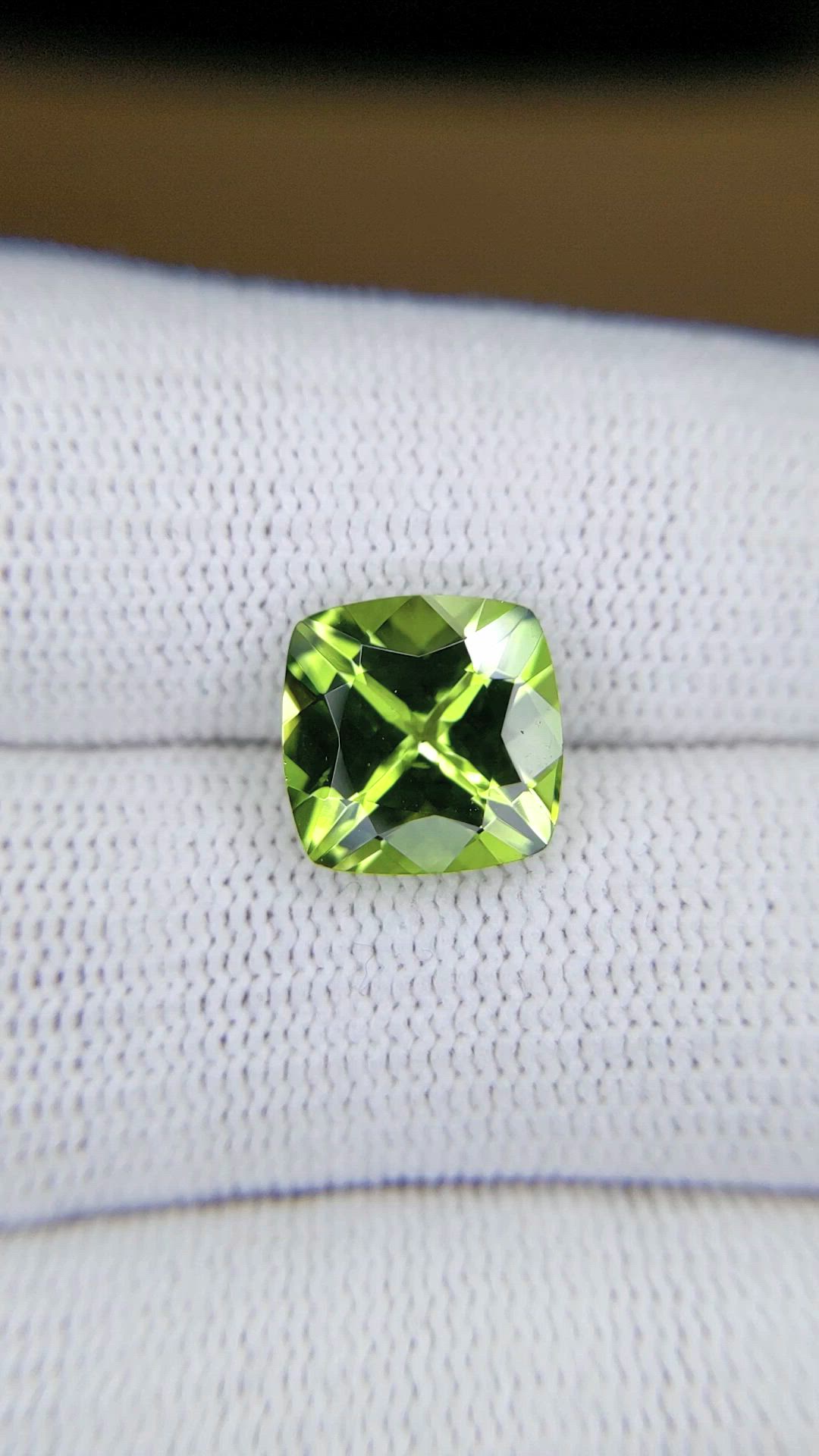 3.80 Ct. Green (Lime Green) Peridot from Brazil Size Video