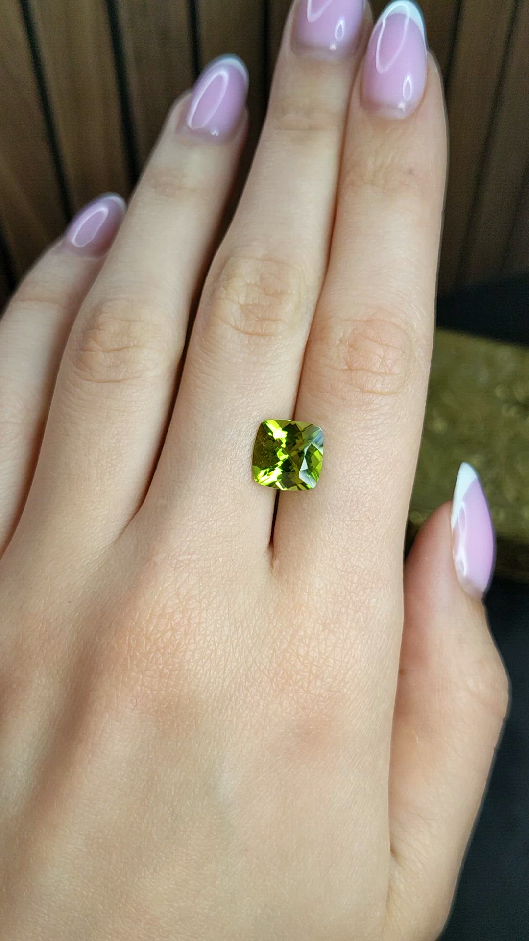 4.02 Ct. Green (Lime Green) Peridot from Brazil Size Video