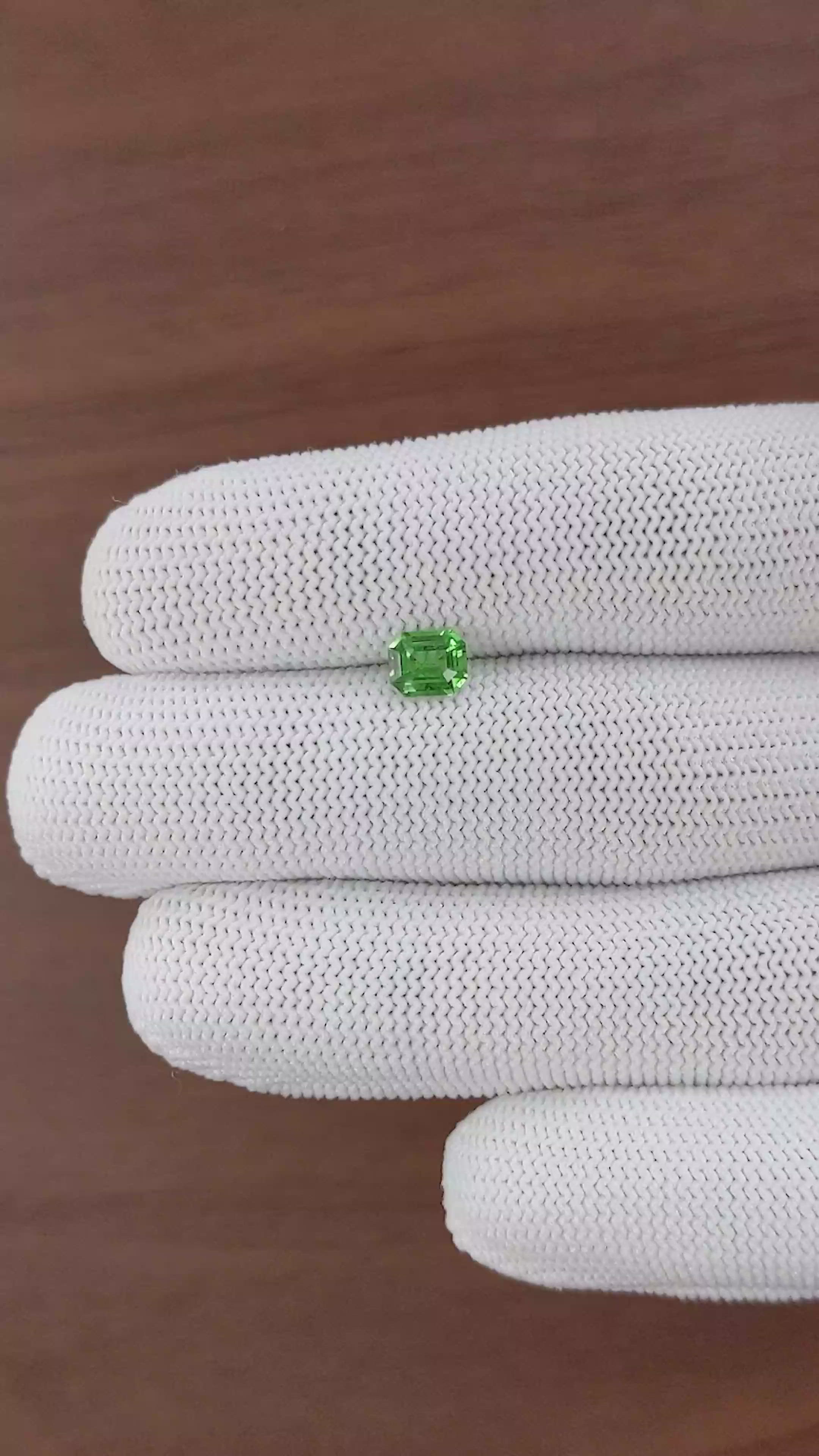 0.90 Ct. Tsavorite Garnet from Tanzania Size Video