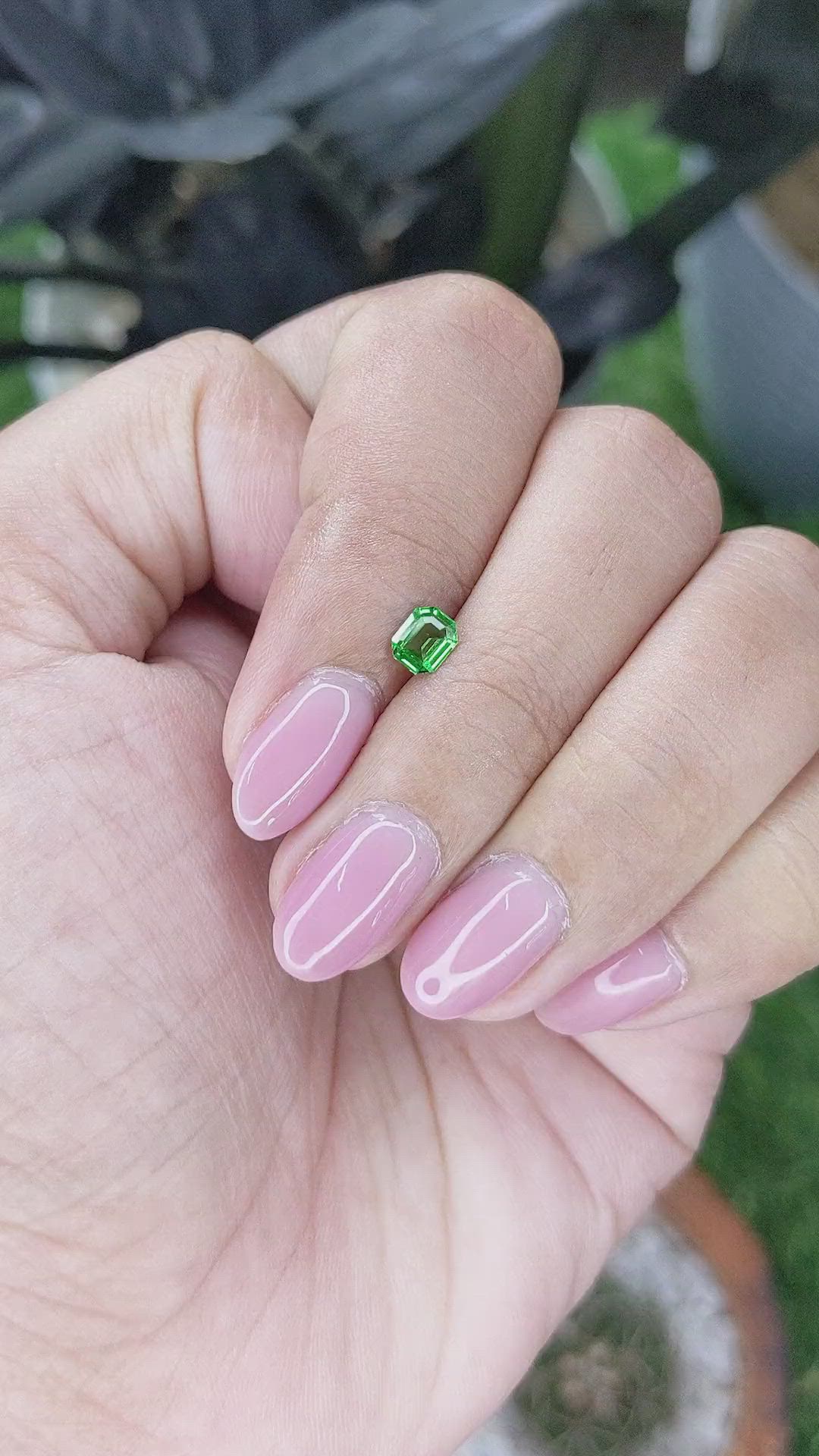 0.35 Ct. Tsavorite Garnet from Tanzania Size Video