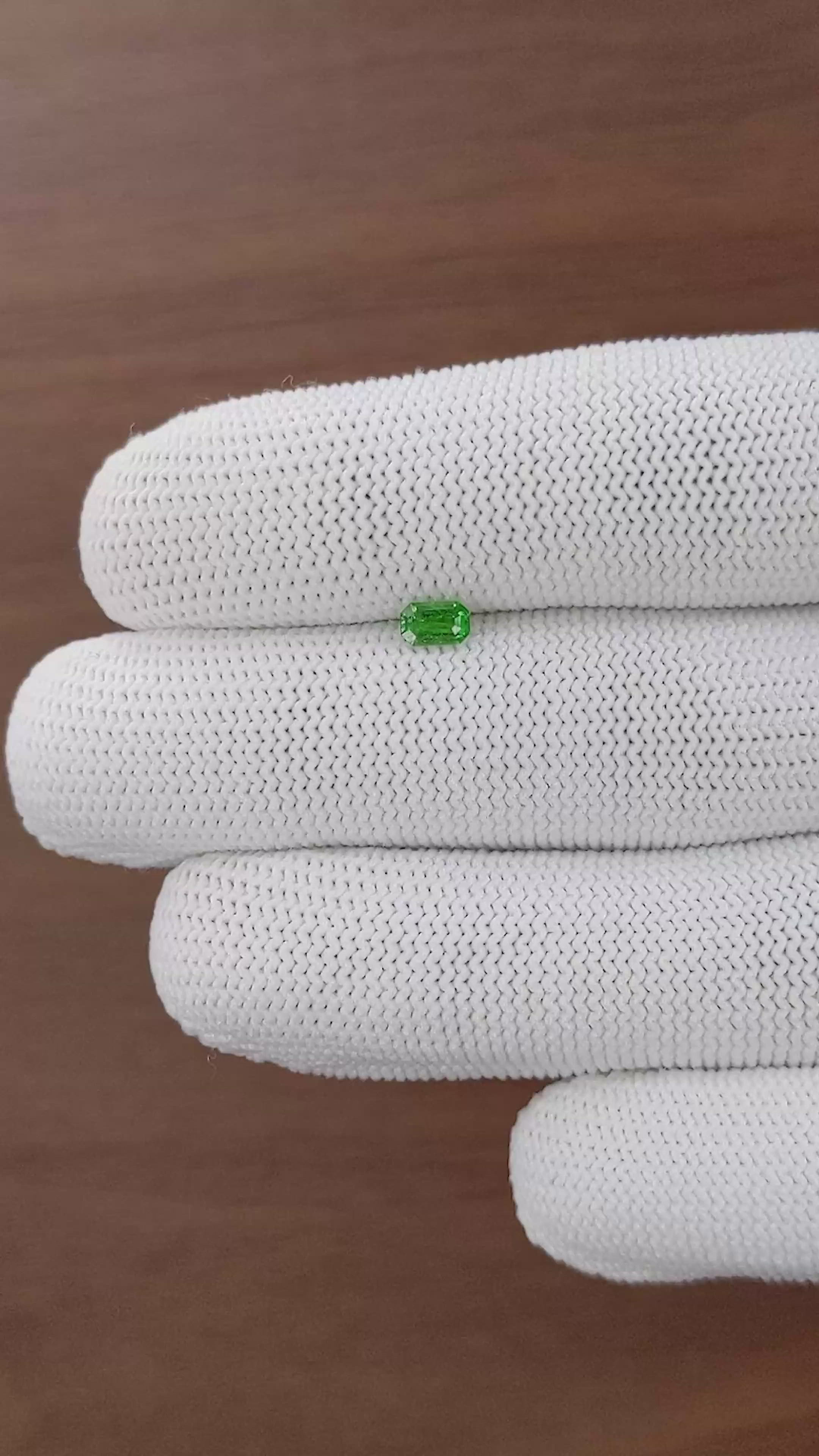 0.28 Ct. Tsavorite Garnet from Tanzania Size Video