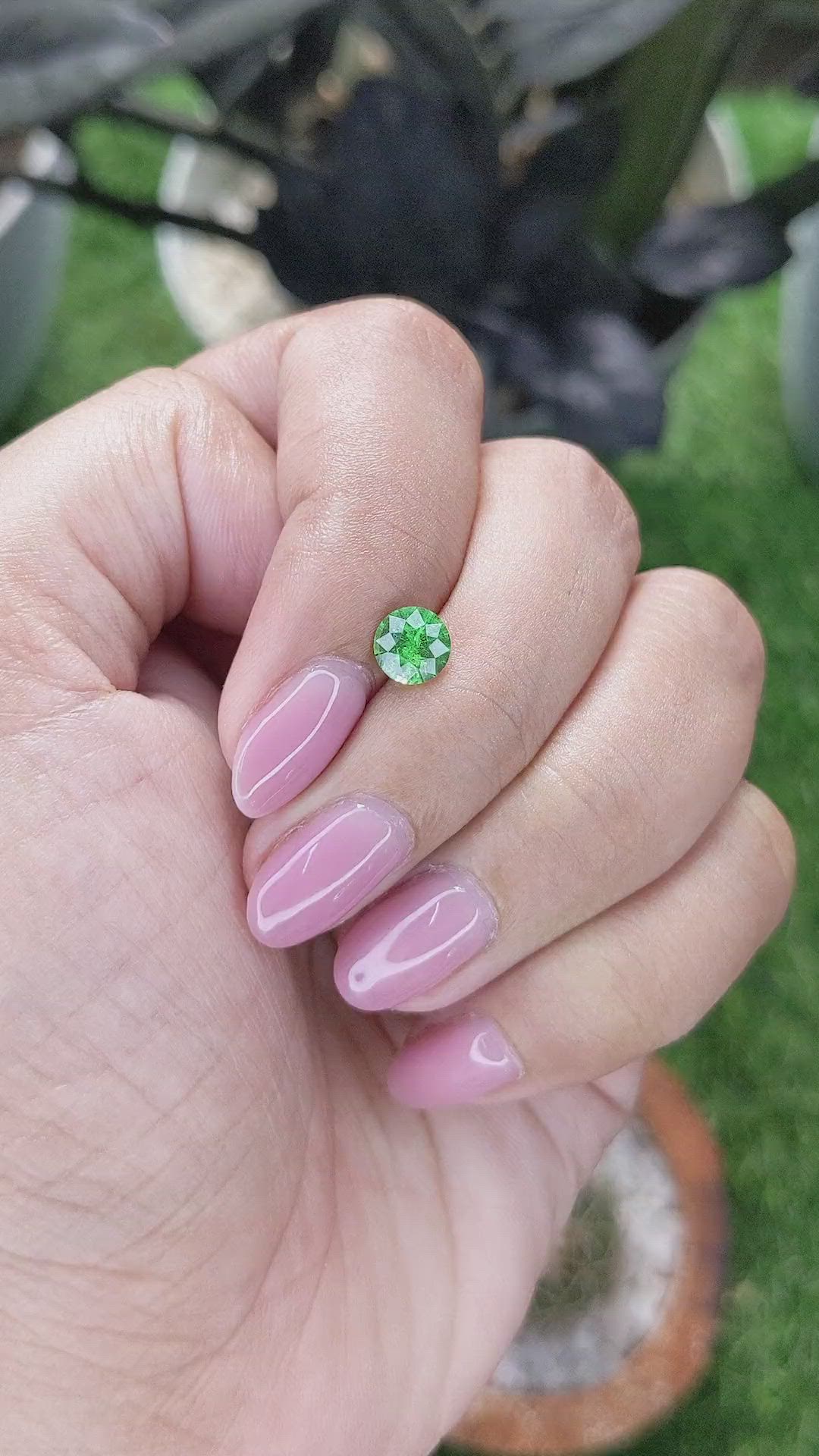 0.86 Ct. Tsavorite Garnet from Tanzania Size Video