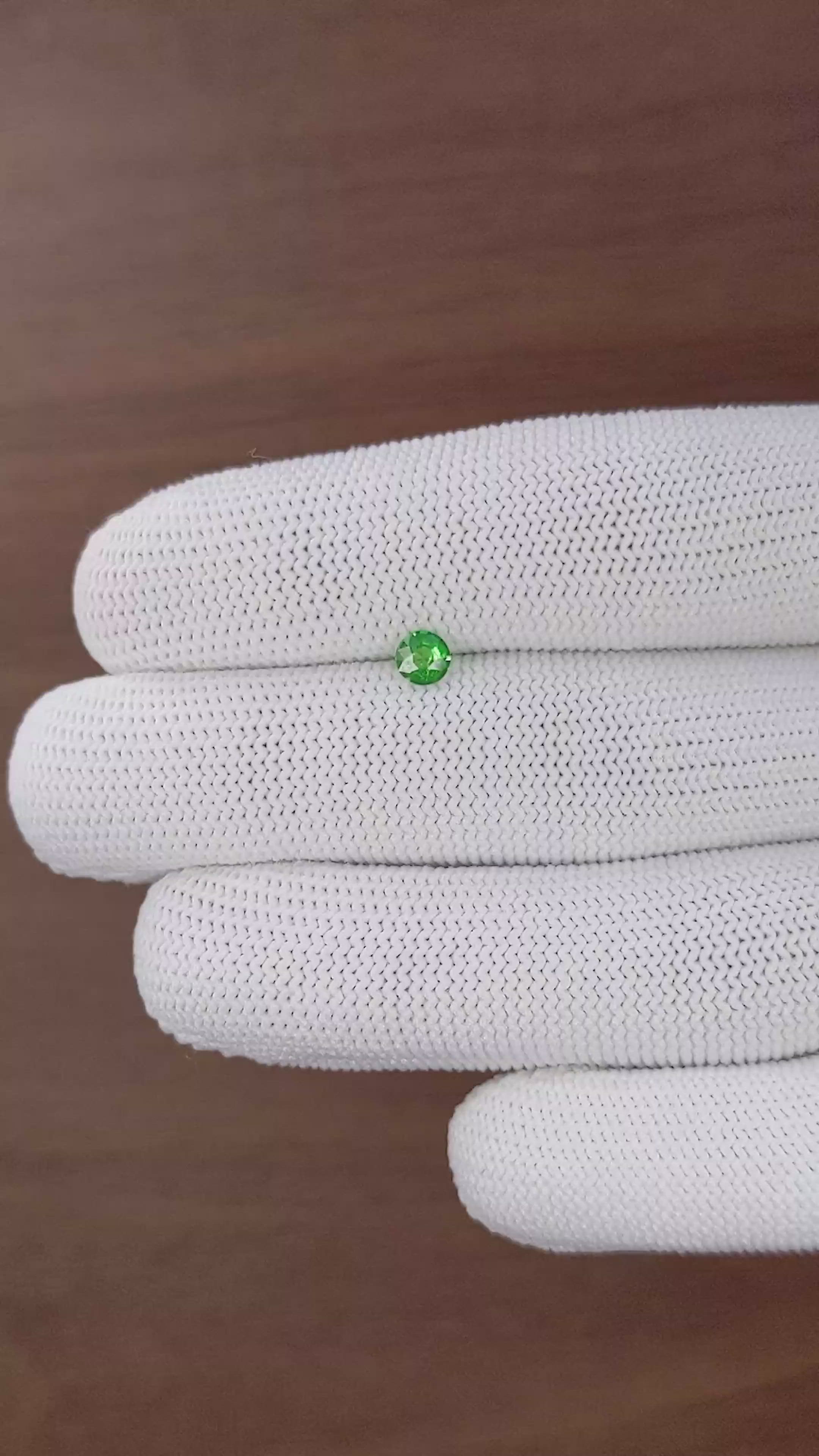 0.28 Ct. Tsavorite Garnet from Tanzania Size Video