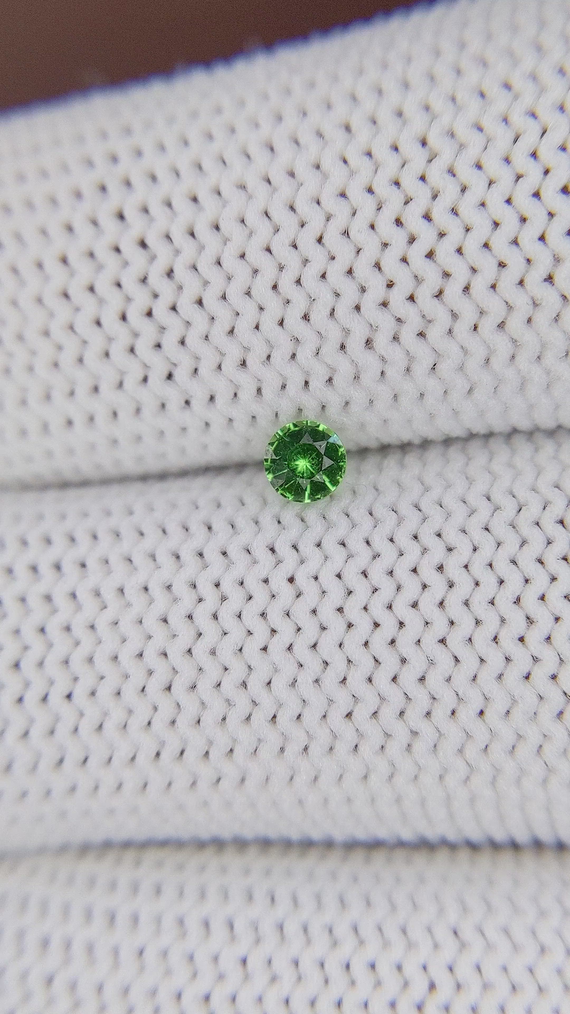 0.20 Ct. Tsavorite Garnet from Tanzania Size Video