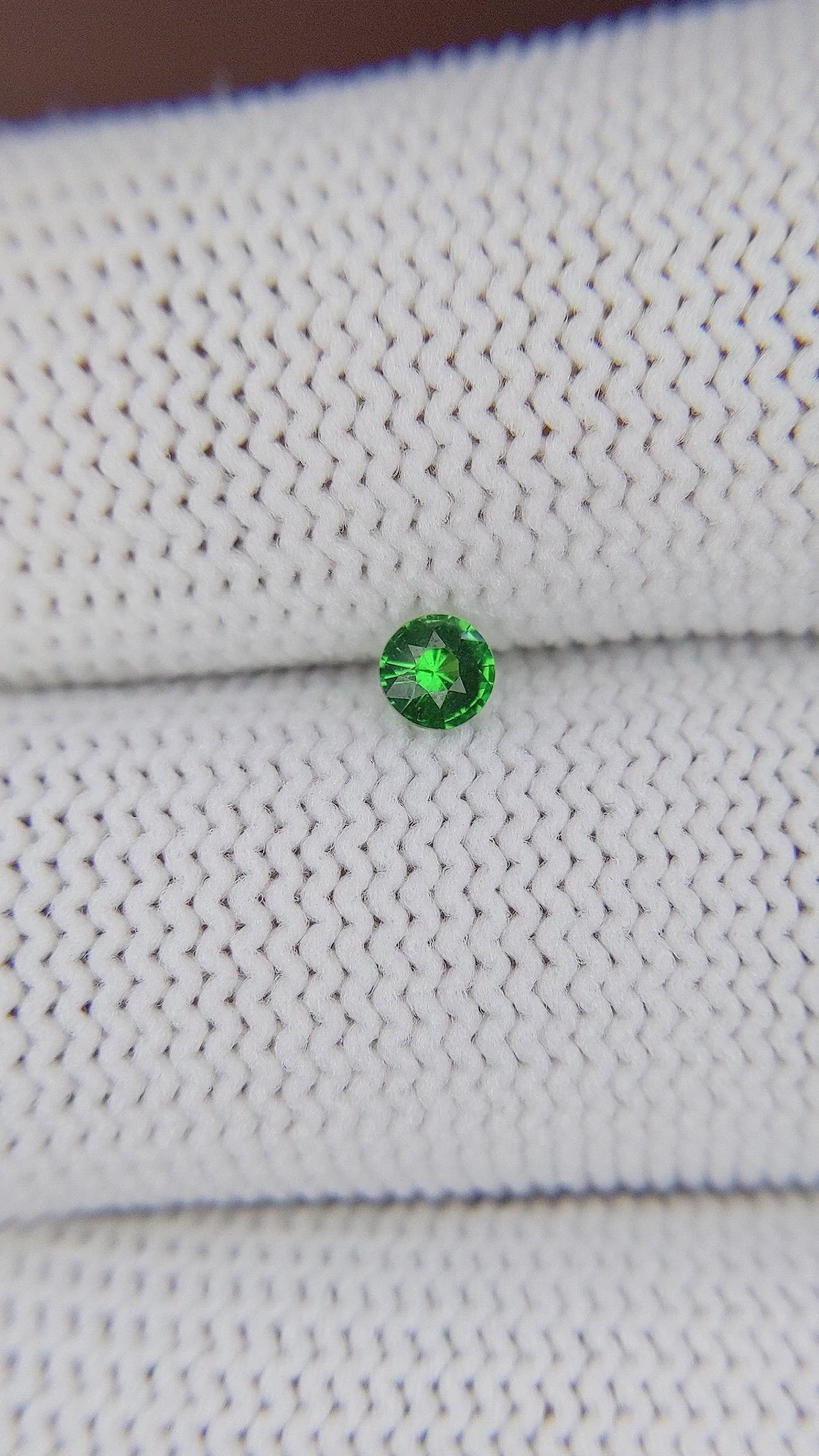0.18 Ct. Tsavorite Garnet from Tanzania Size Video