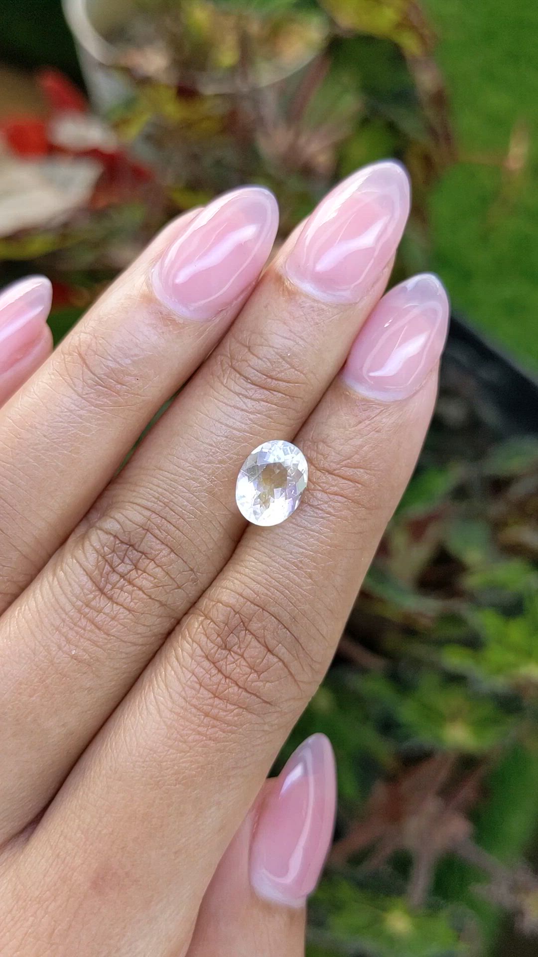 1.99 Ct. Rainbow Moonstone from Ceylon (Sri Lanka) Size Video