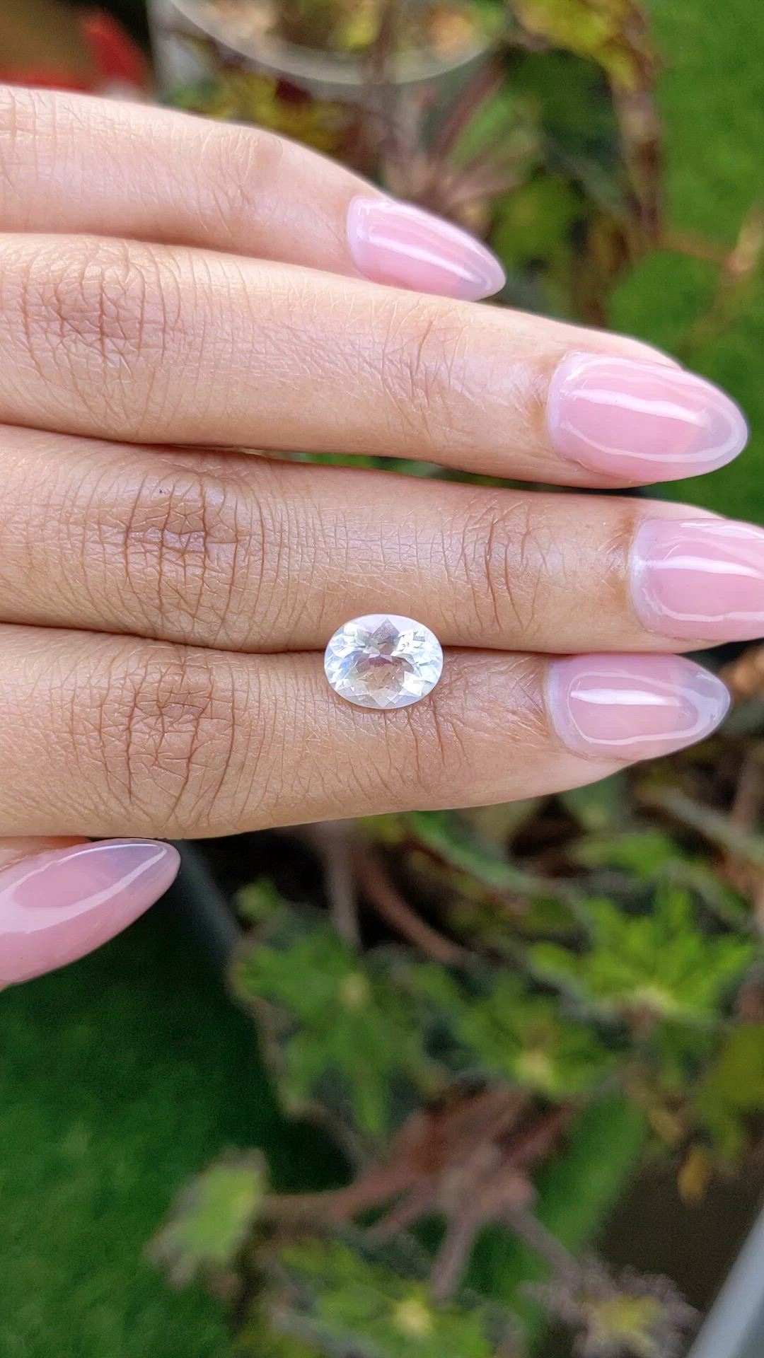 2.22 Ct. Rainbow Moonstone from Ceylon (Sri Lanka) Size Video