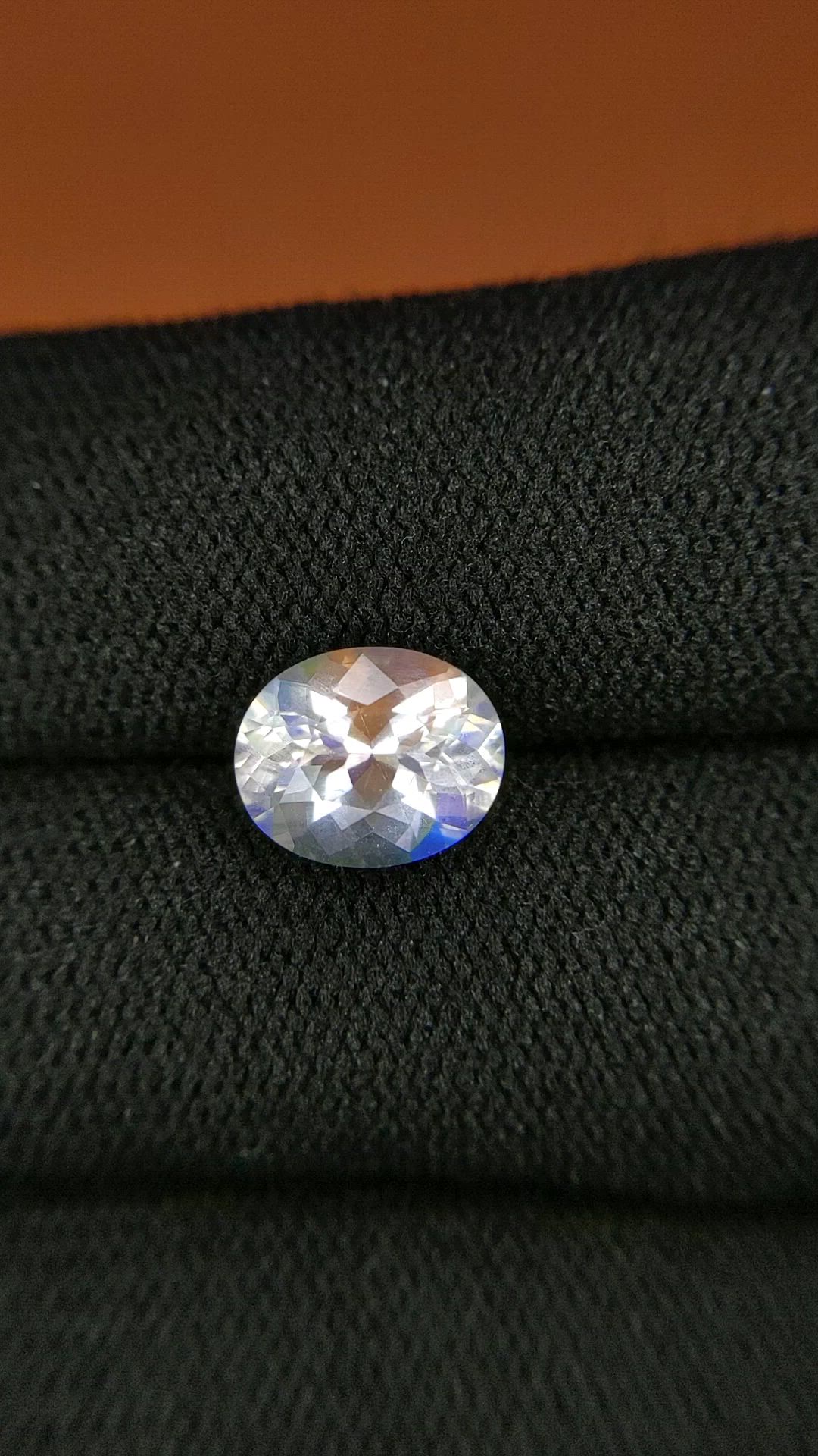 2.22 Ct. Rainbow Moonstone from Ceylon (Sri Lanka) Size Video