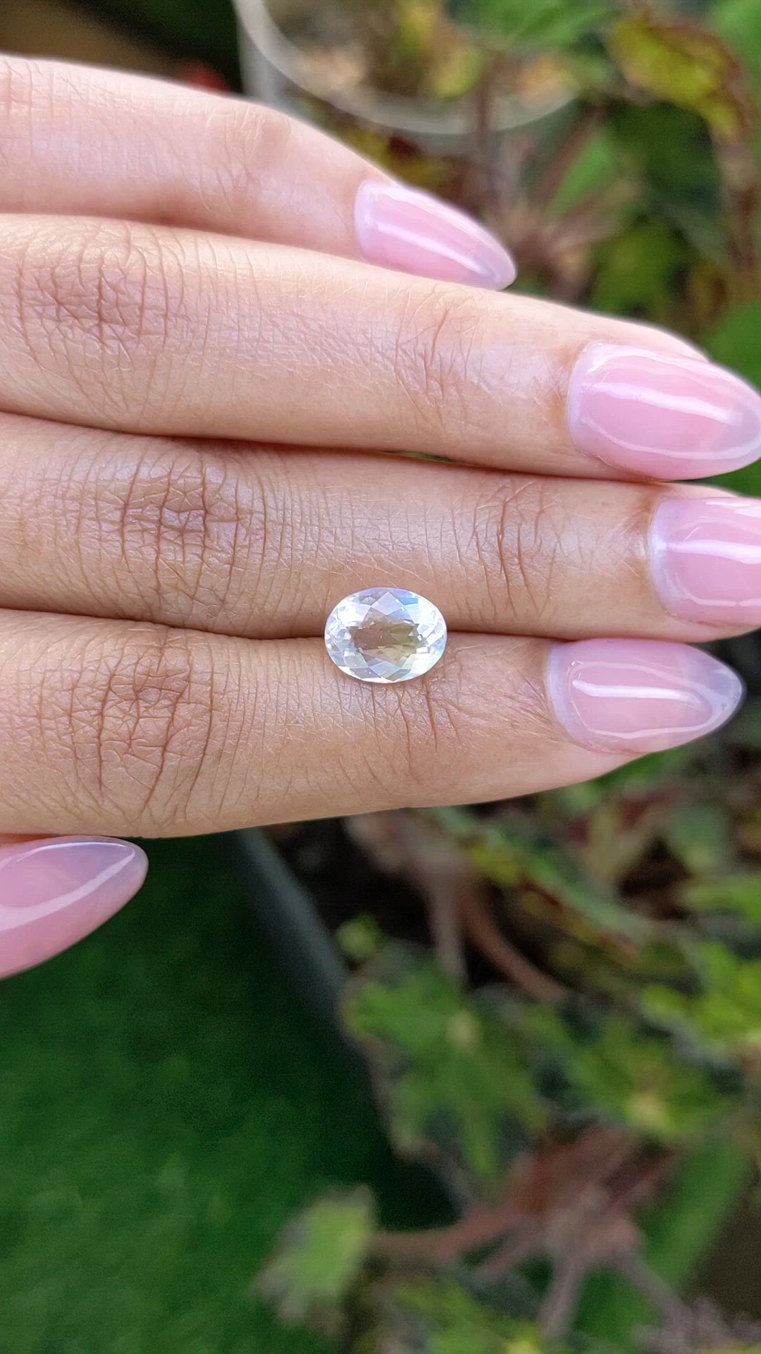 2.11 Ct. Rainbow Moonstone from Ceylon (Sri Lanka) Size Video