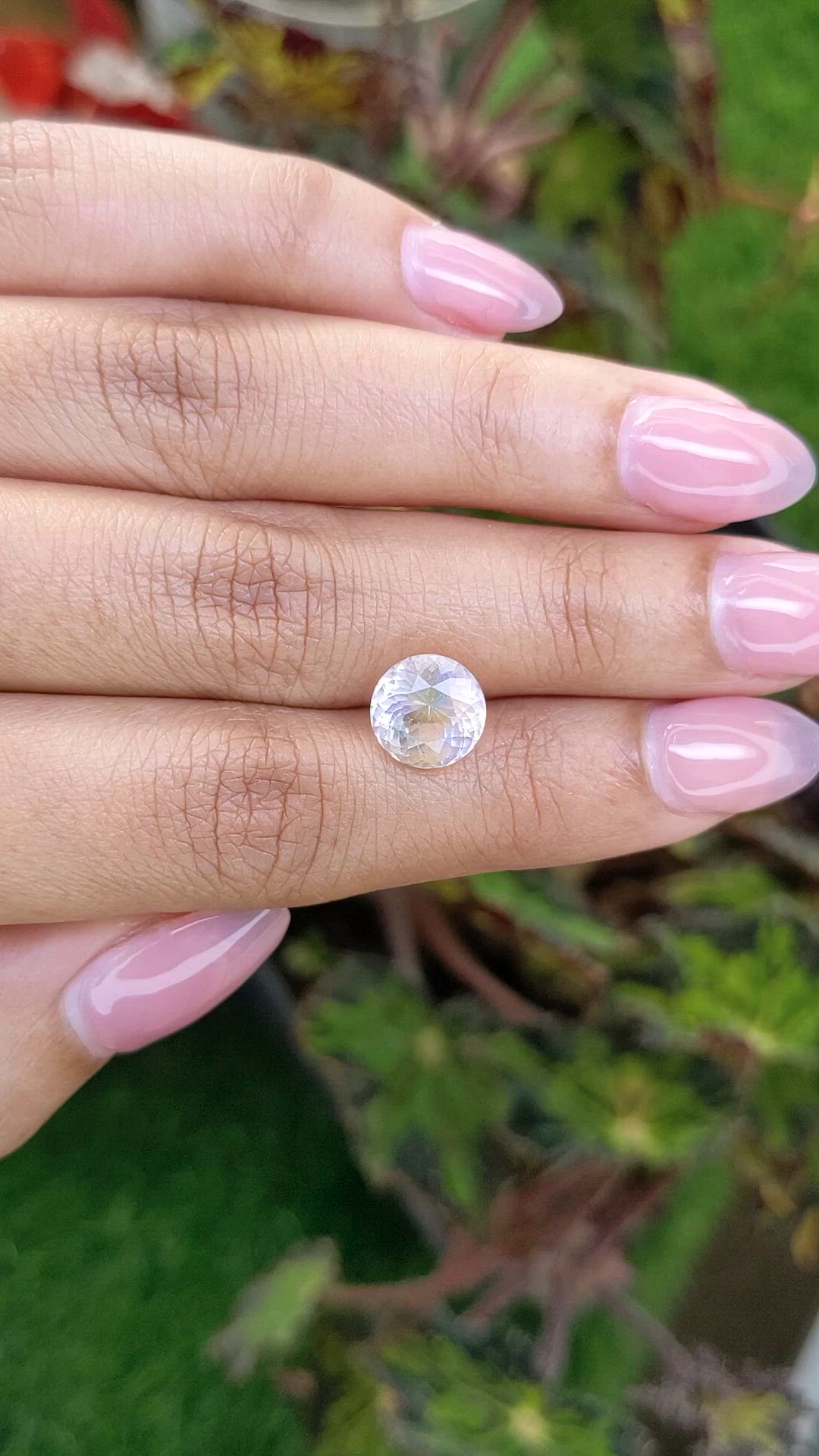 2.97 Ct. Rainbow Moonstone from Ceylon (Sri Lanka) Size Video