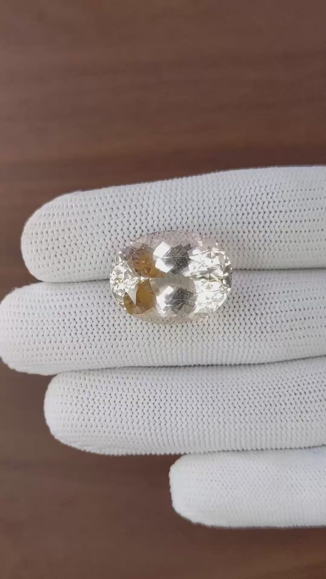 31.34 Ct. Yellow Topaz from Ceylon (Sri Lanka) Size Video
