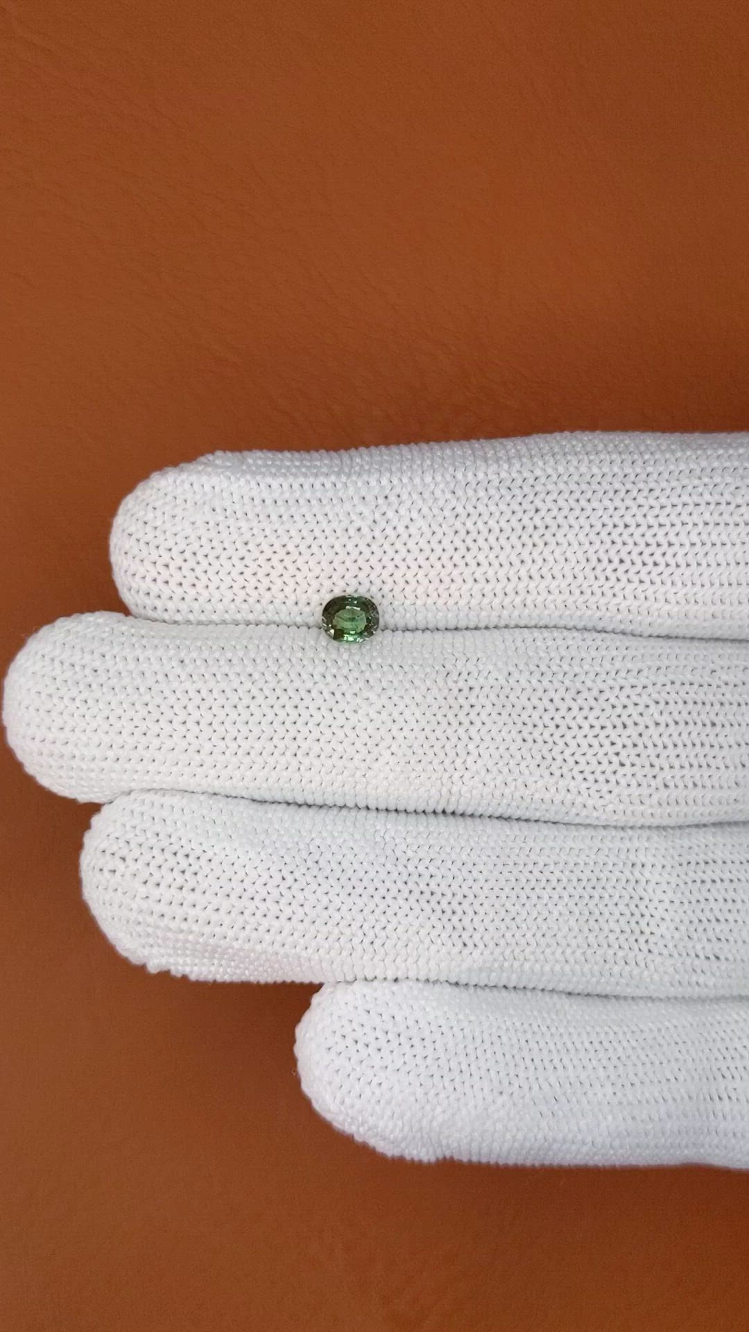 0.56 Ct. Alexandrite from Ceylon (Sri Lanka) Size Video