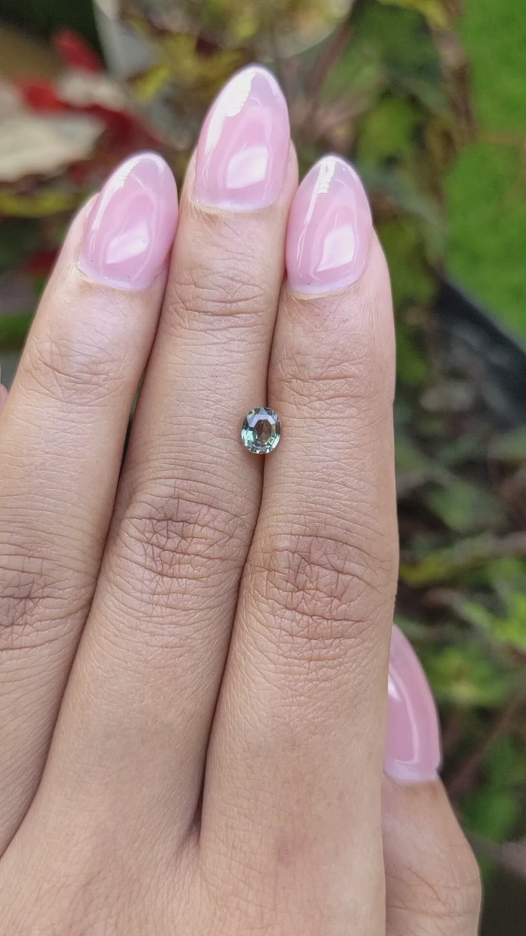 0.56 Ct. Alexandrite from Ceylon (Sri Lanka) Size Video