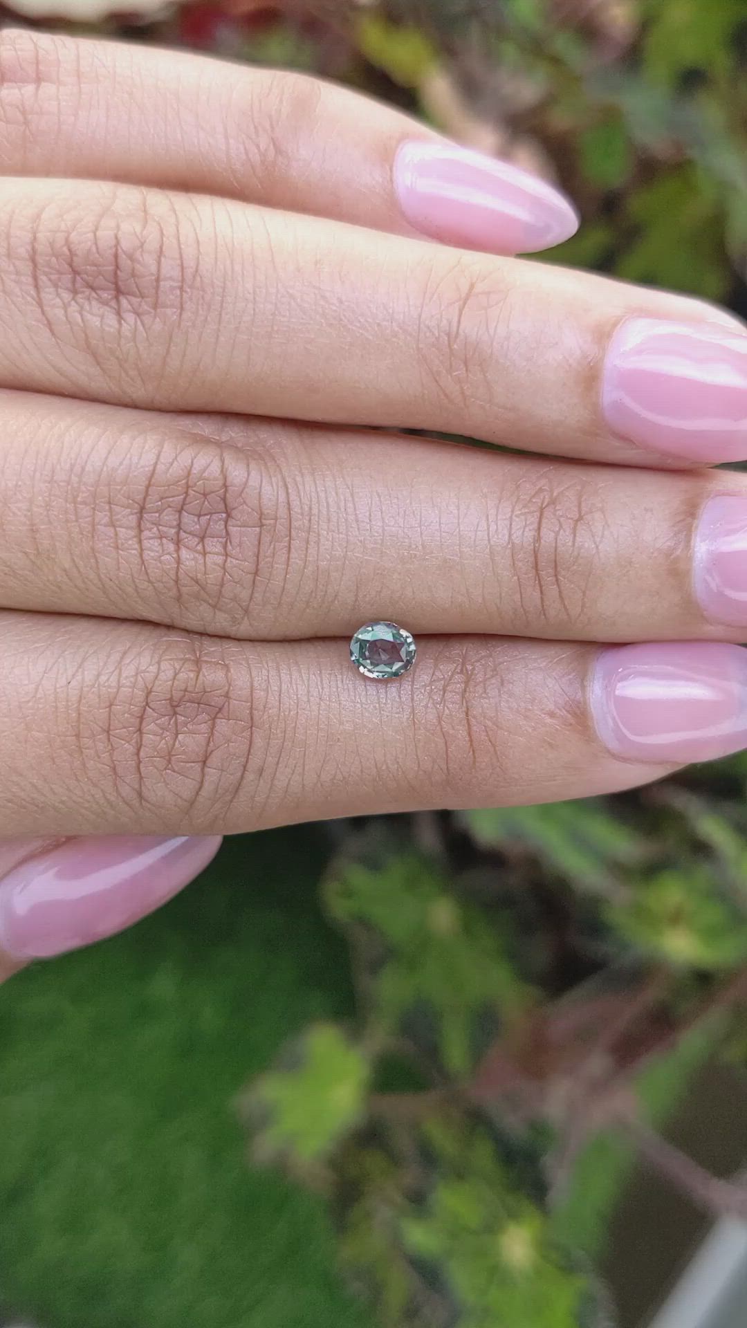0.54 Ct. Alexandrite from Ceylon (Sri Lanka) Size Video