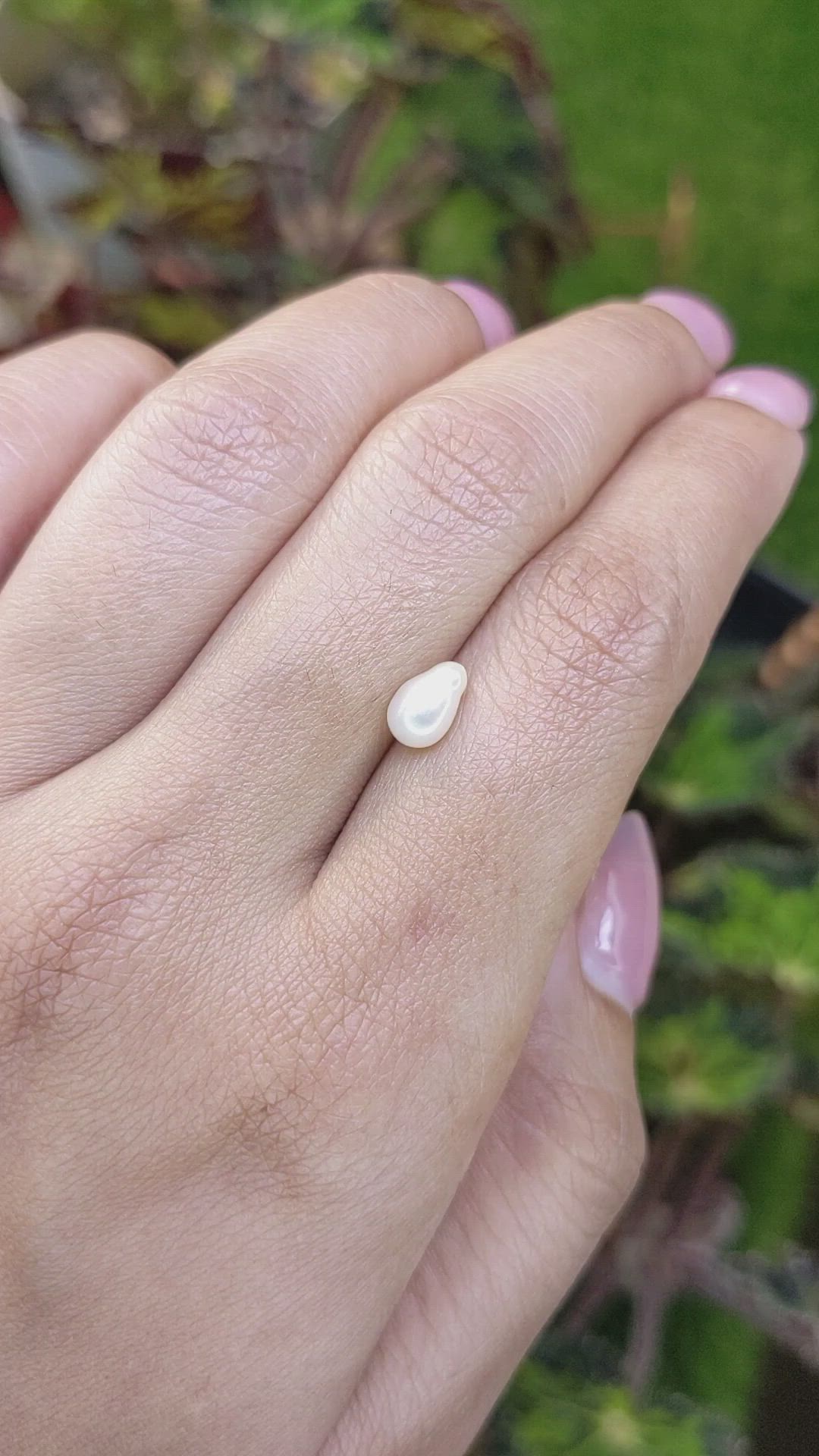 1.02 Ct. Cream Edison Pearl from China Size Video