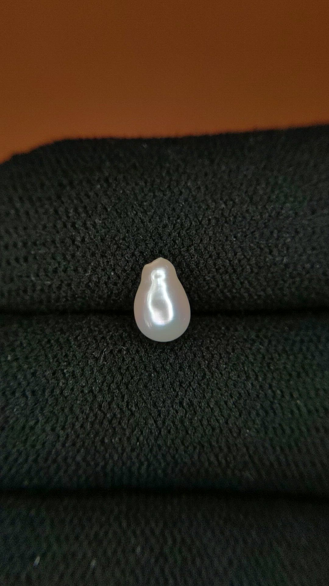 1.02 Ct. Cream Edison Pearl from China Size Video