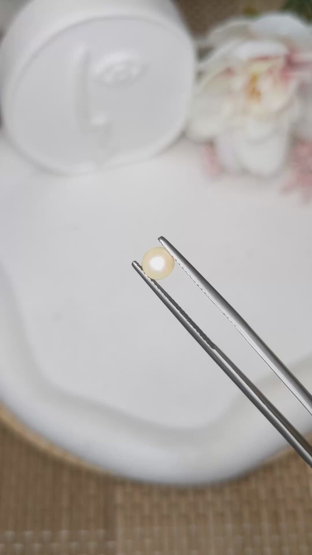 1.29 Ct. Cream Edison Pearl from China Size Video