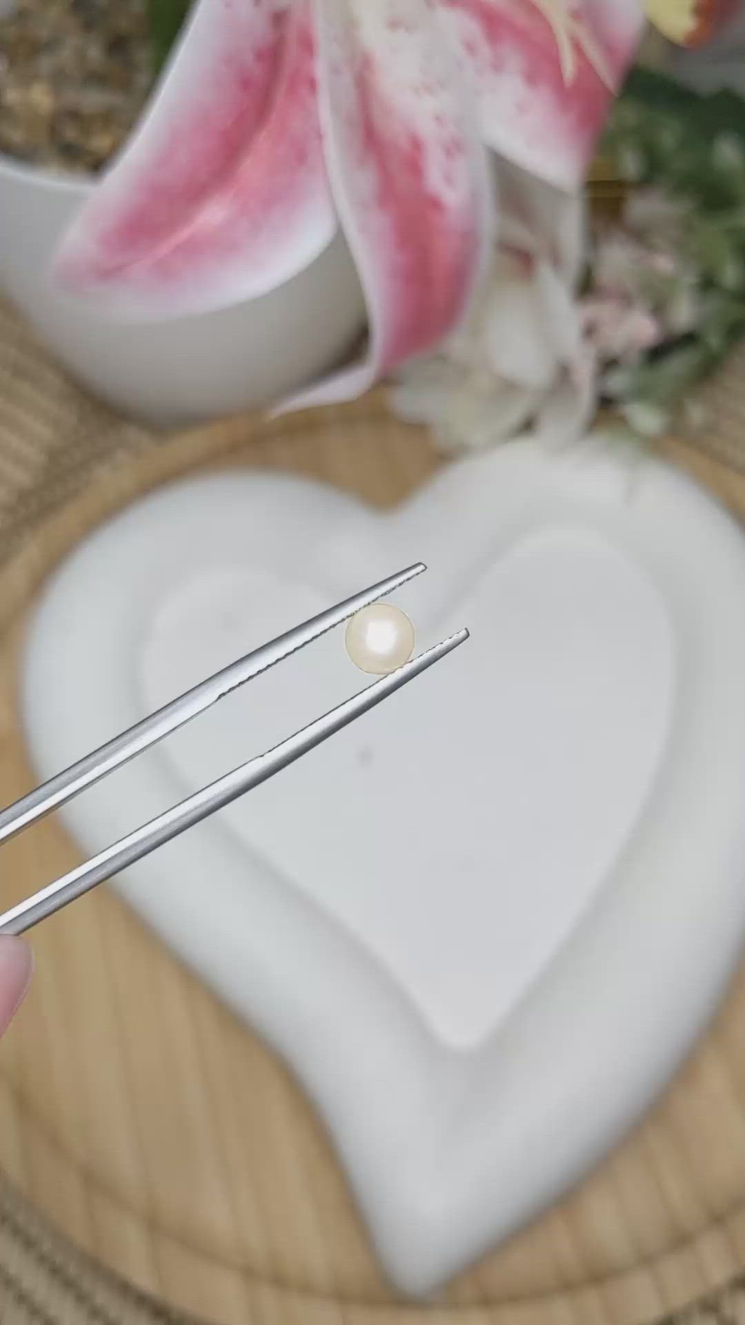1.30 Ct. Cream Edison Pearl from China Size Video