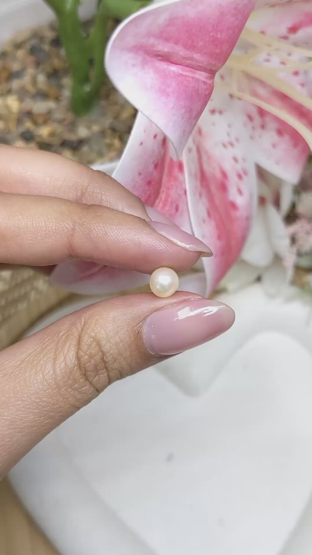 1.46 Ct. Cream Edison Pearl from China Size Video