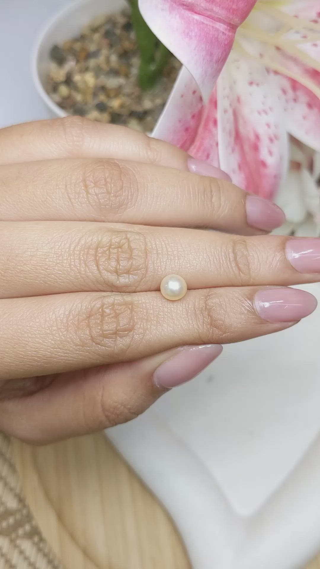 1.46 Ct. Cream Edison Pearl from China Size Video