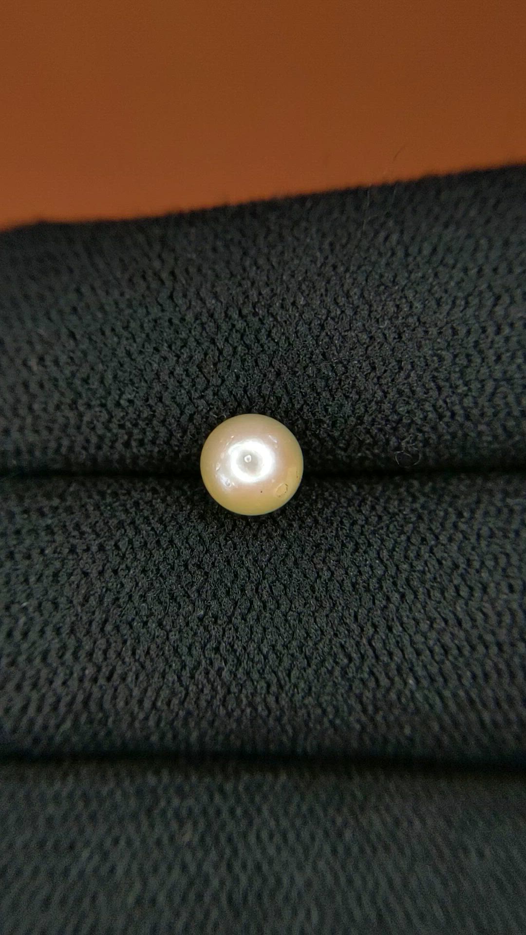 1.34 Ct. Cream Edison Pearl from China Size Video
