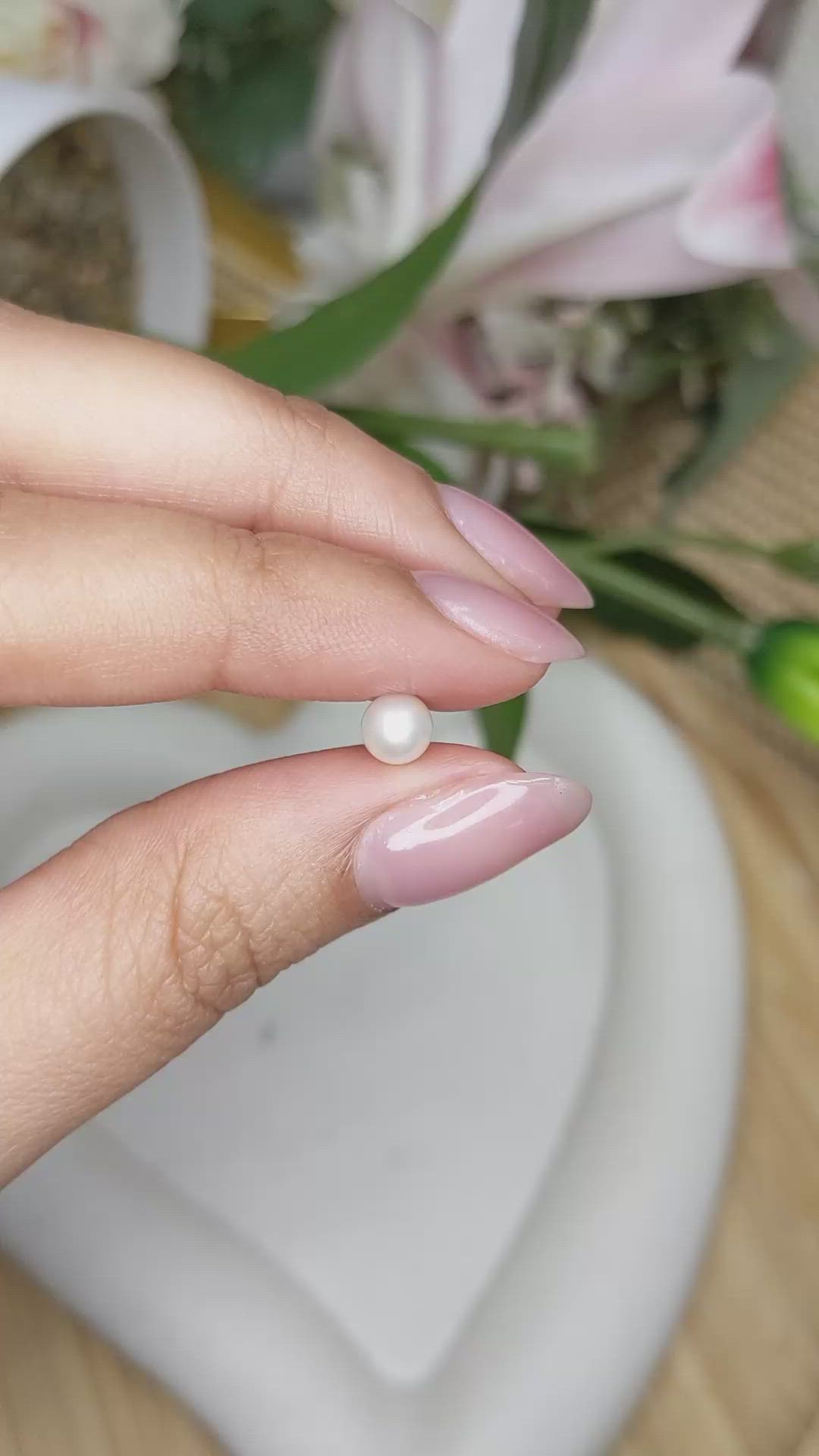 1.15 Ct. Cream with Silver Overtone Akoya Pearl from China Size Video