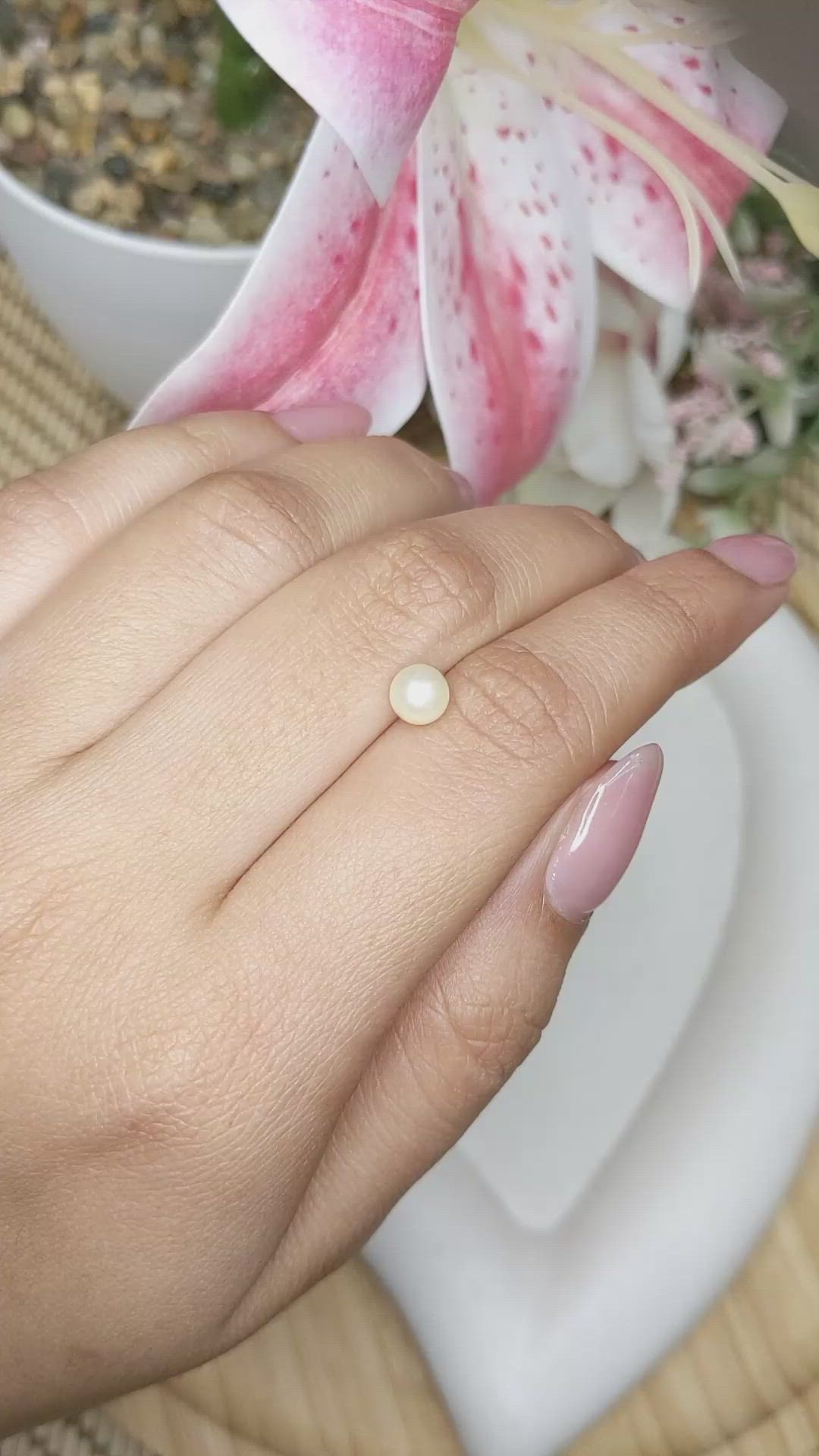 1.20 Ct. Cream with Silver Overtone Akoya Pearl from China Size Video