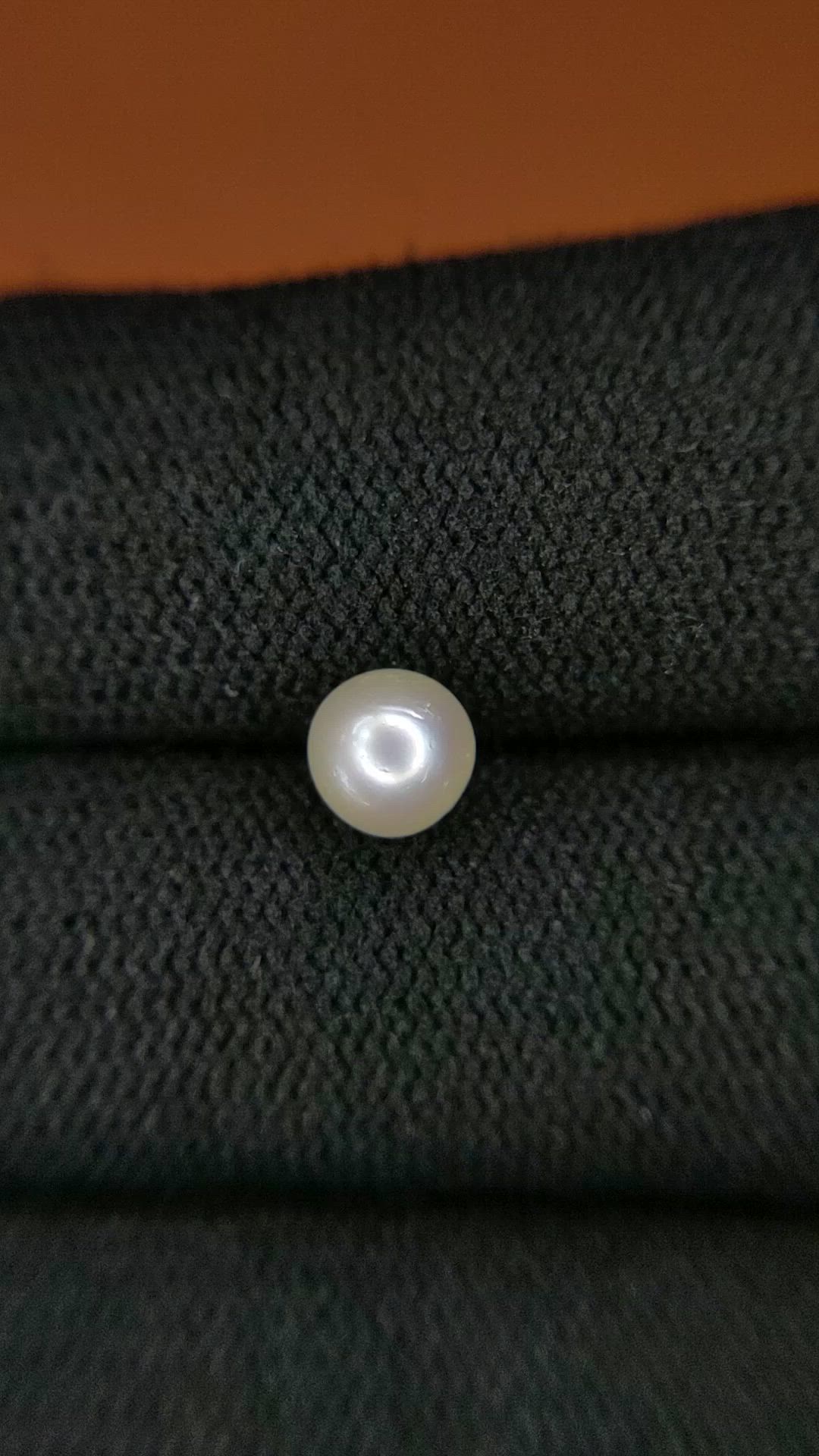 1.30 Ct. Cream with Silver Overtone Akoya Pearl from China Size Video