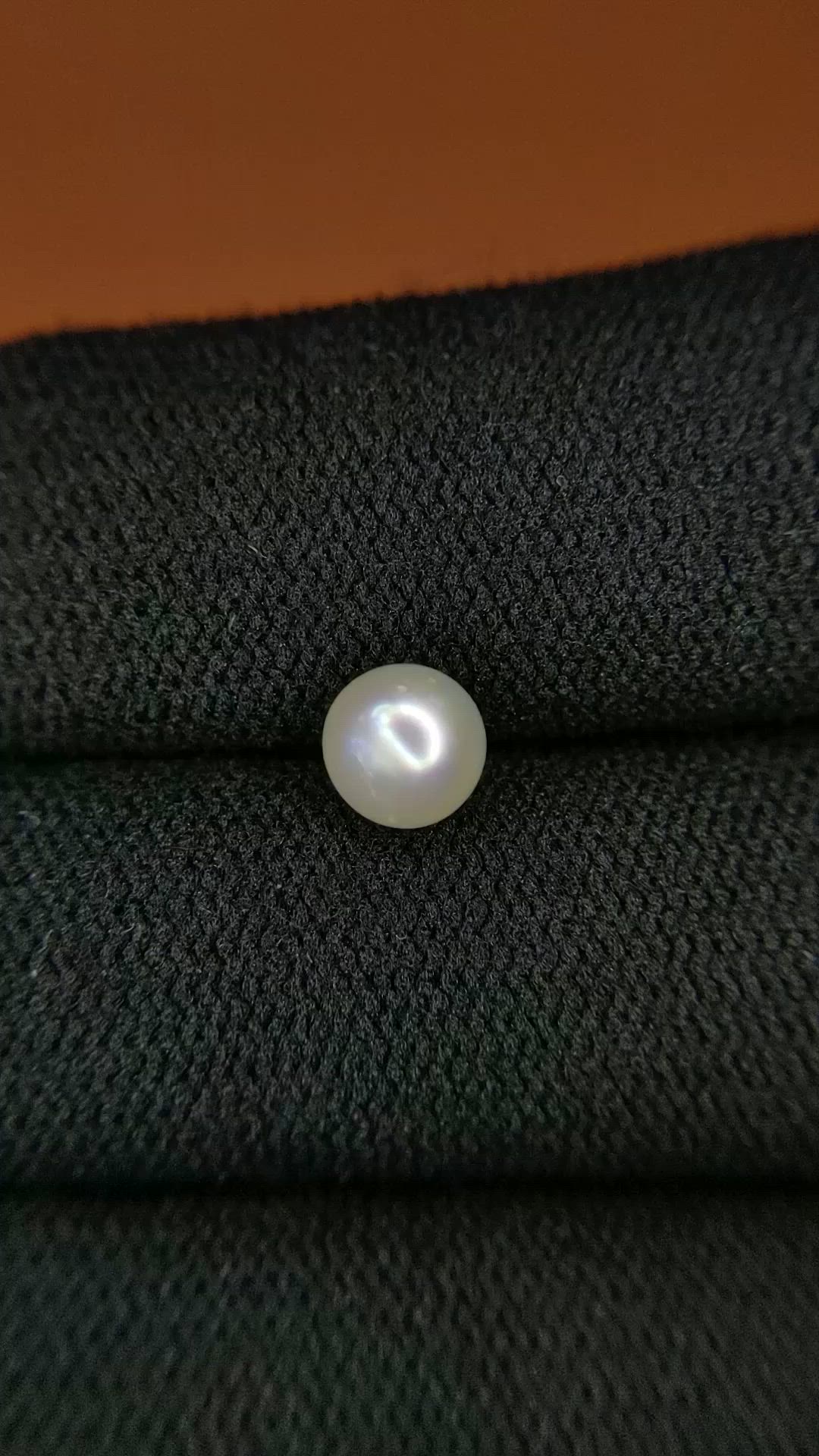 1.33 Ct. Cream with Silver Overtone Akoya Pearl from China Size Video