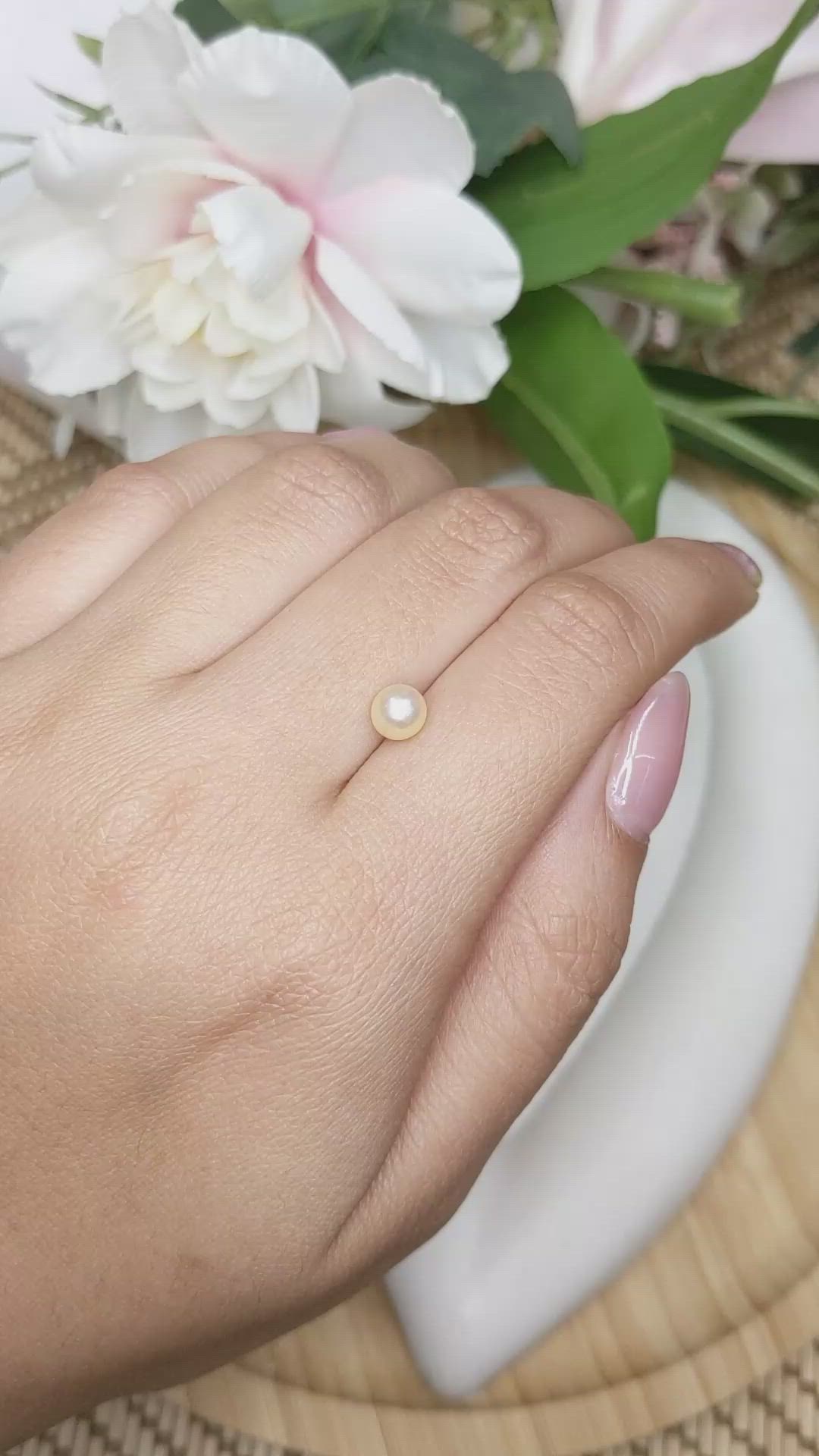1.18 Ct. Cream with Silver Overtone Akoya Pearl from China Size Video