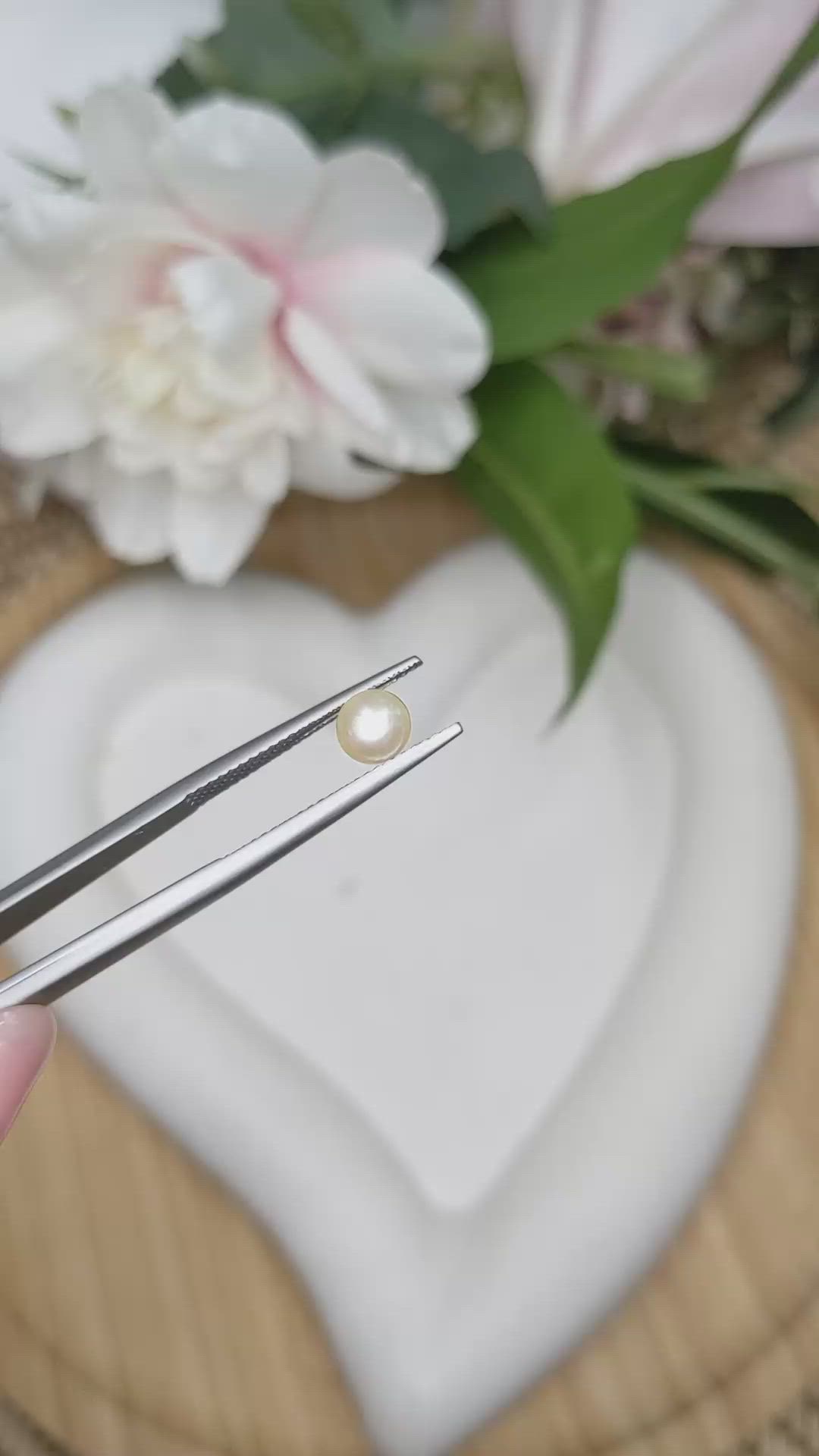 1.18 Ct. Cream with Silver Overtone Akoya Pearl from China Size Video