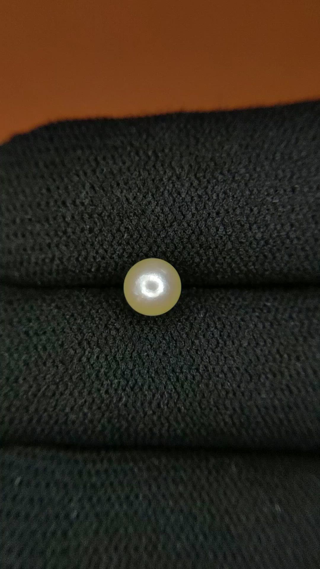 1.18 Ct. Cream with Silver Overtone Akoya Pearl from China Size Video
