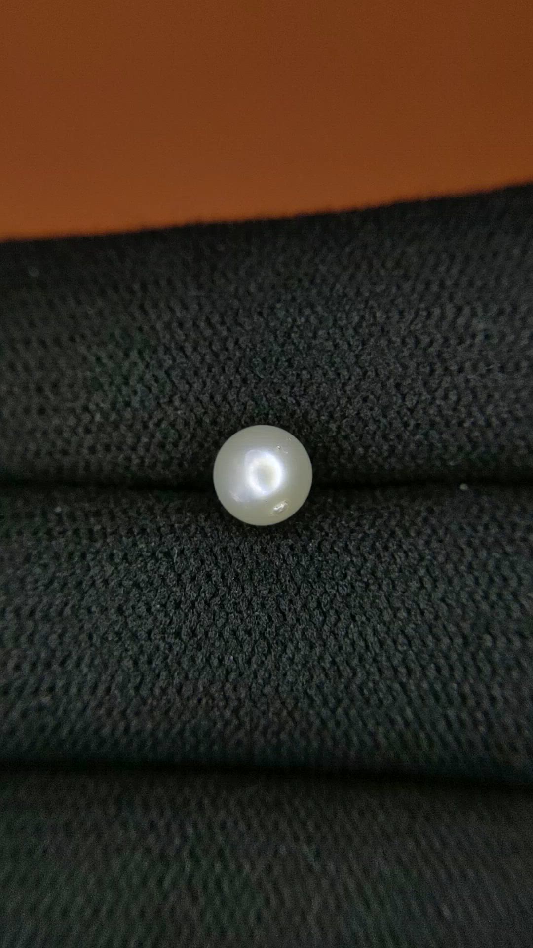 1.24 Ct. Cream with Silver Overtone Akoya Pearl from China Size Video