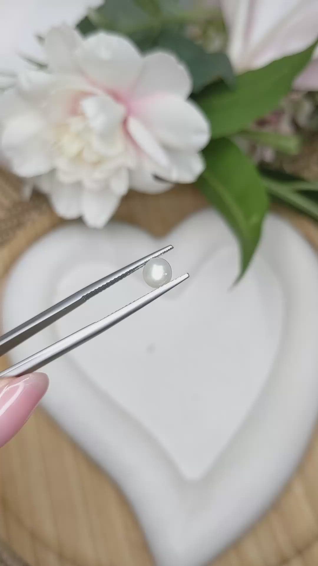 1.39 Ct. Cream with Silver Overtone Akoya Pearl from China Size Video