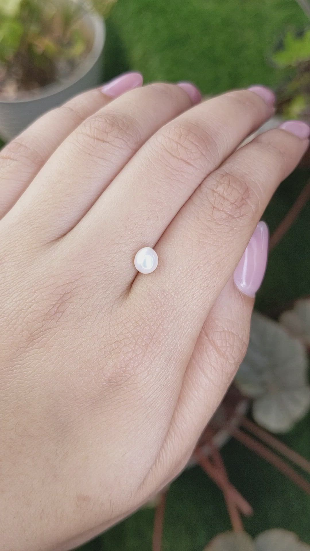 1.06 Ct. Cream with Silver Overtone Akoya Pearl from China Size Video