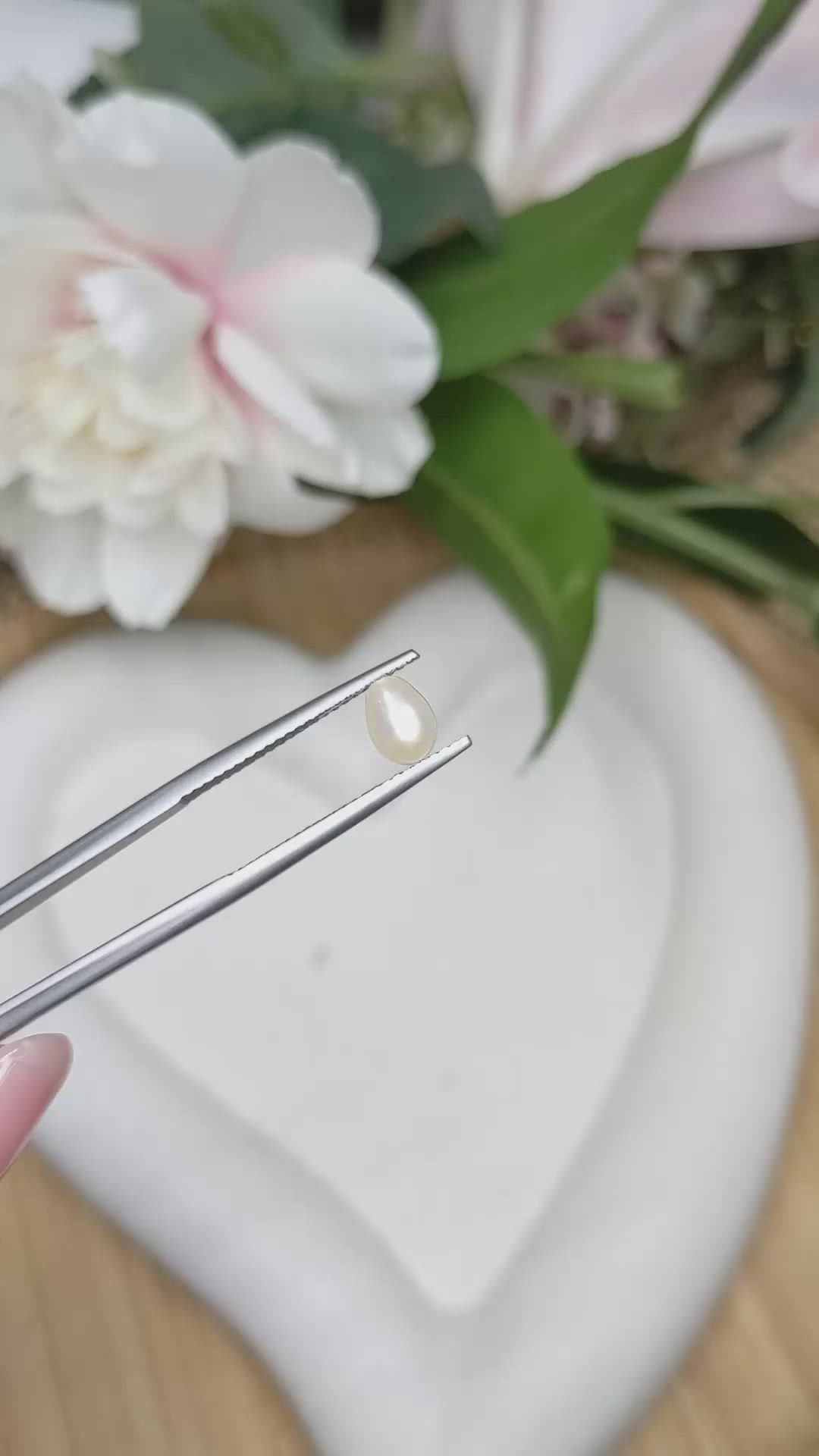 1.09 Ct. Cream with Silver Overtone Akoya Pearl from China Size Video
